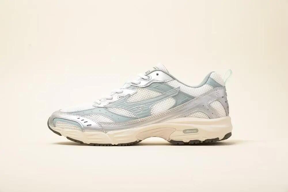 MIZUNO picture