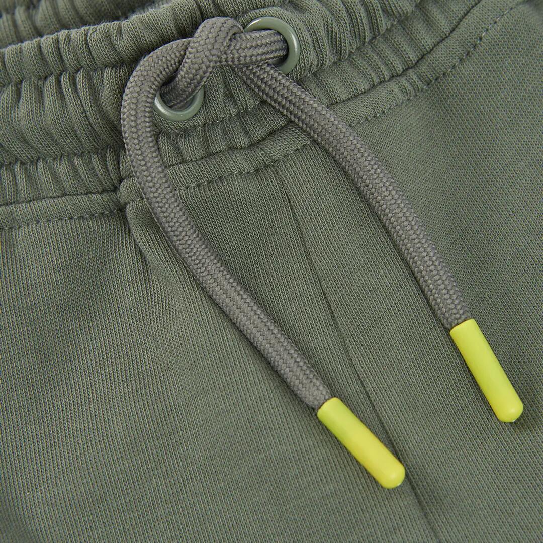 Pantalón felpa niño gris con bolsillo cremallera 3/4