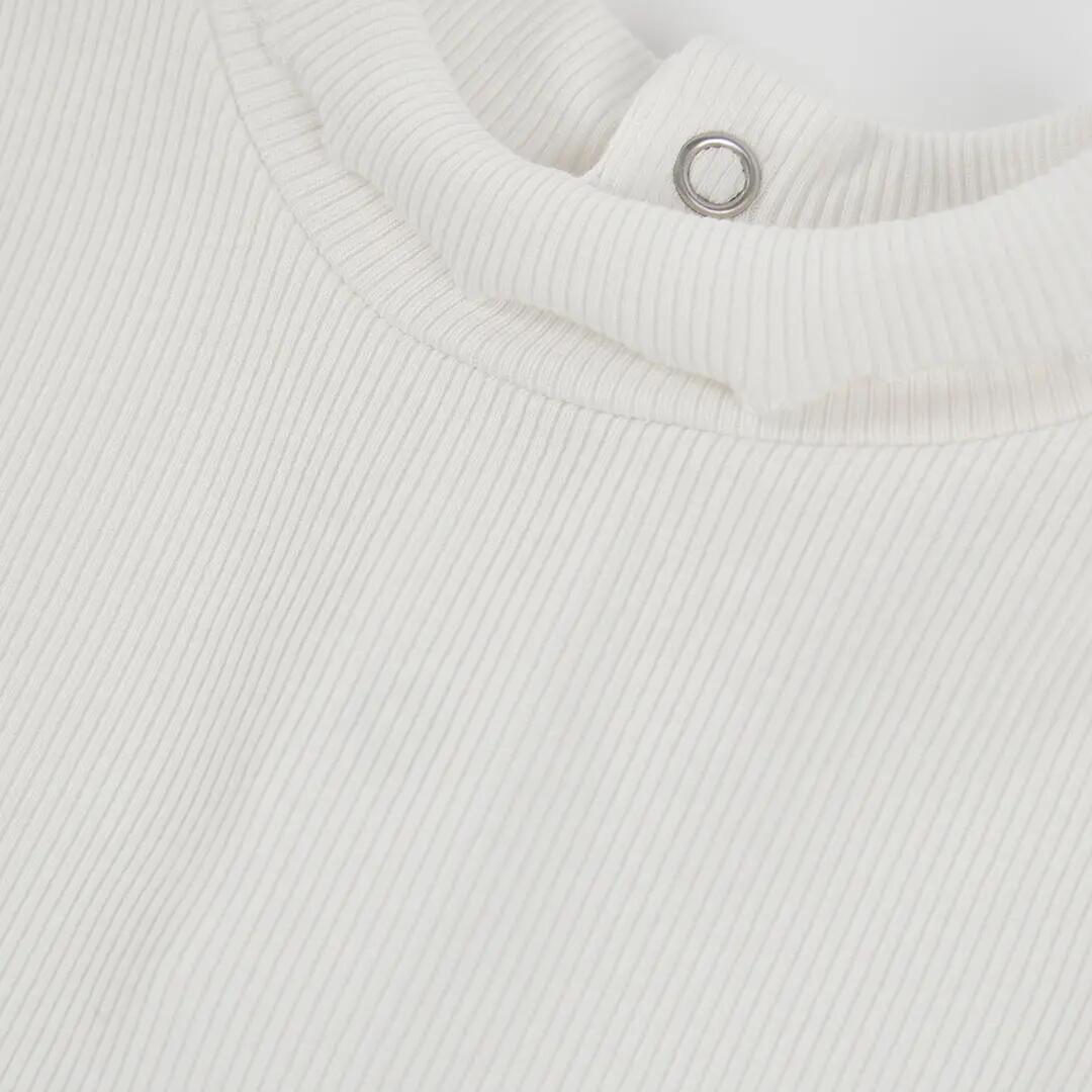 Camiseta punto canalé niña blanca cuello alto 3/4