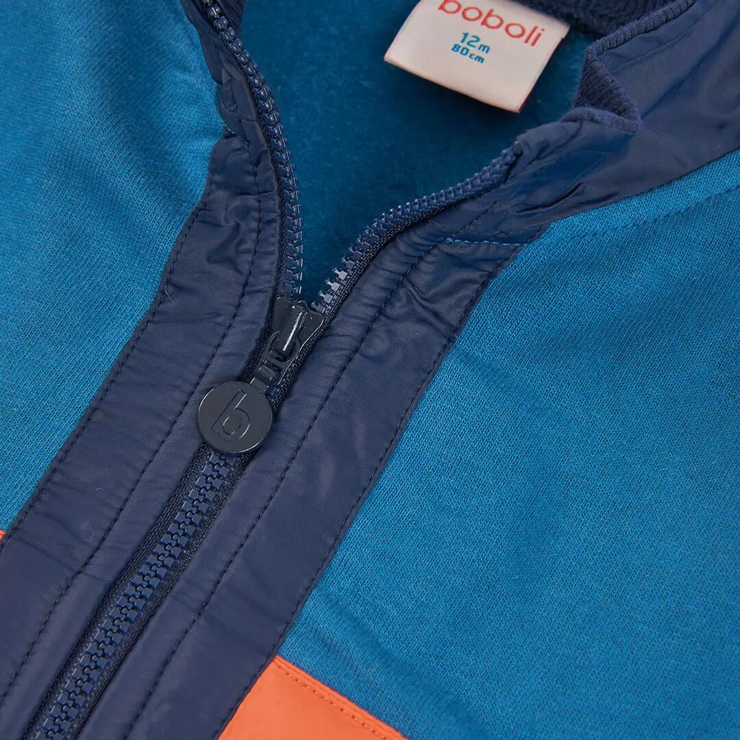 Chaqueta felpa niño verde combinada color block 3/4