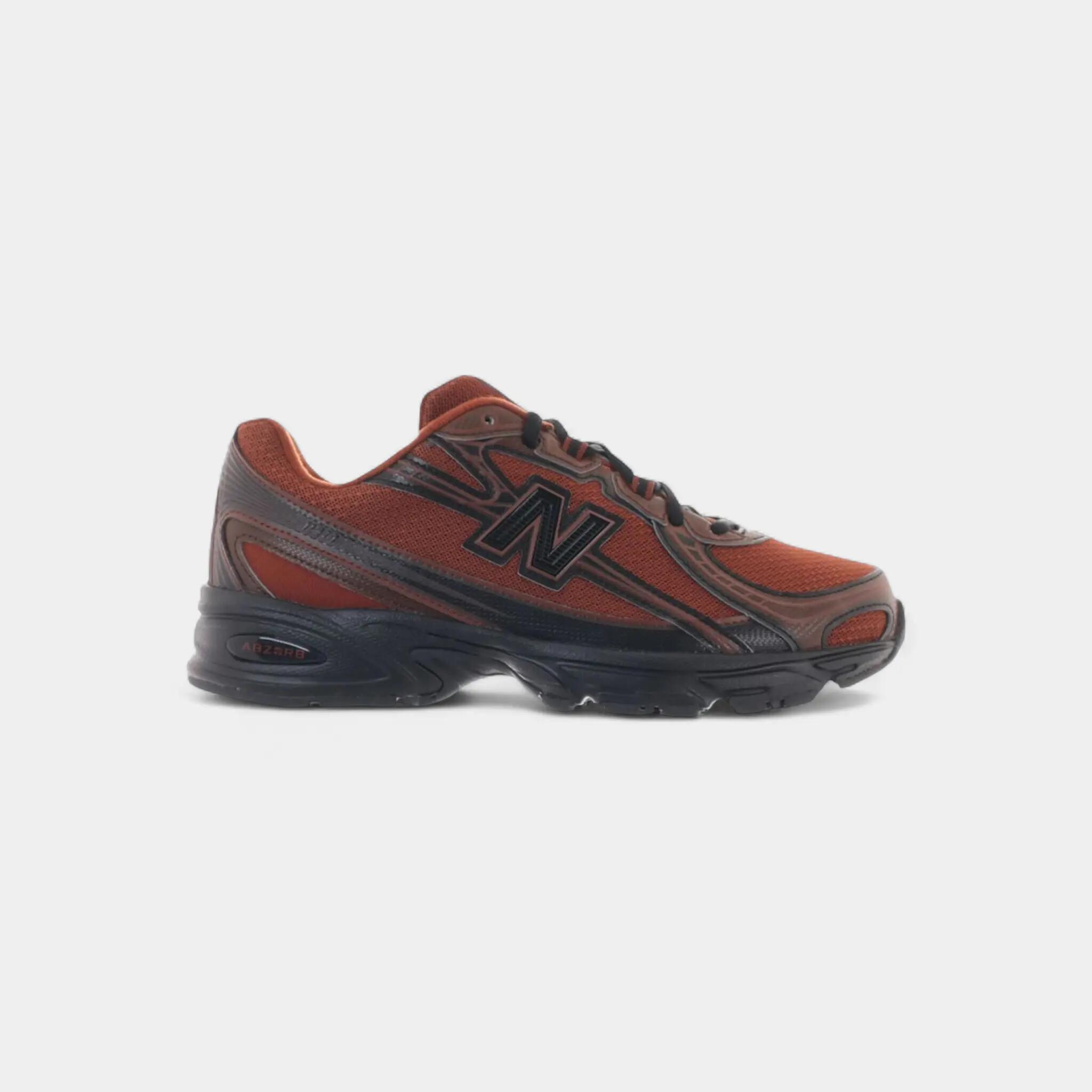 NEW BALANCE picture