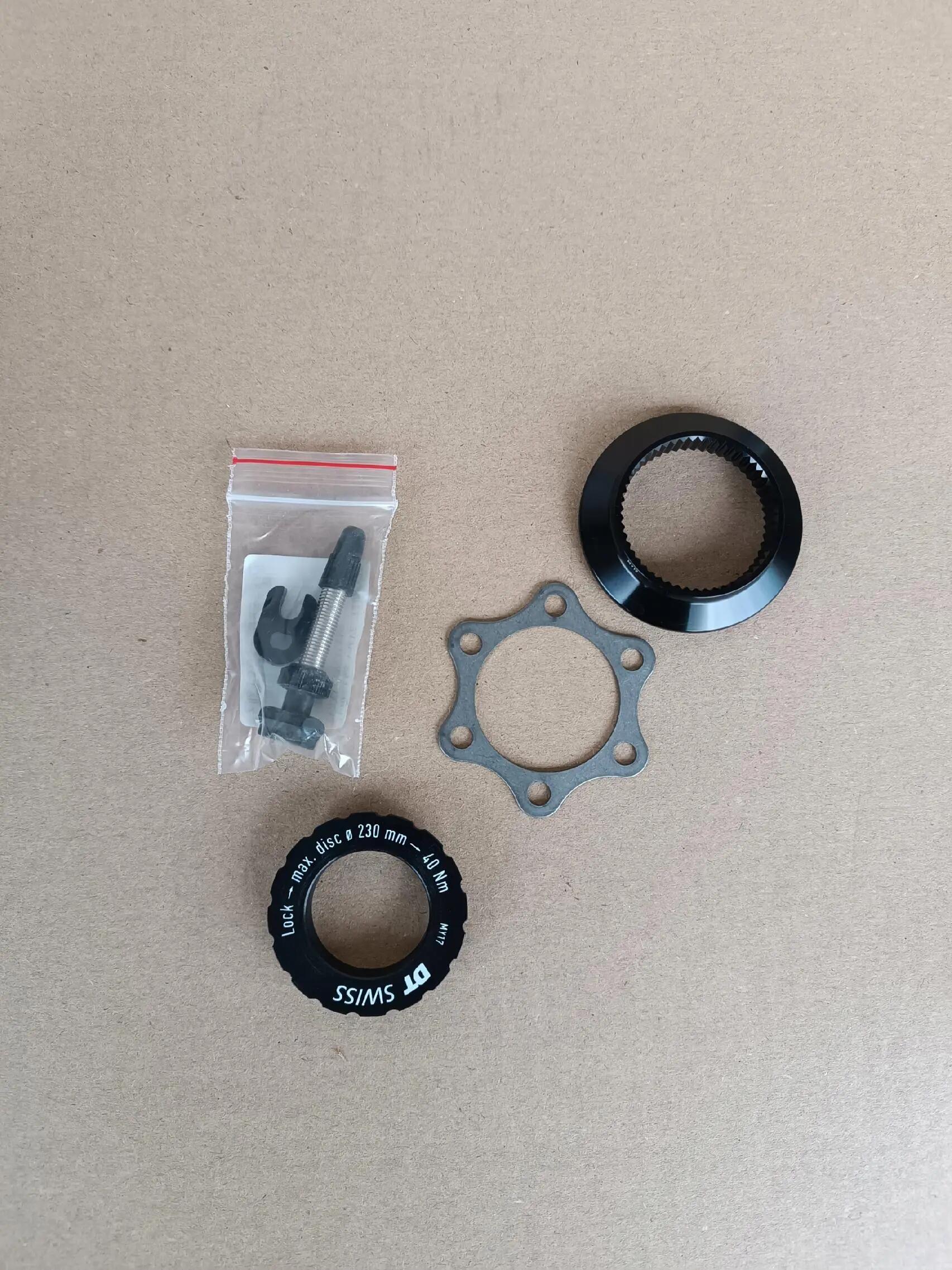 Roue avant VTT DT Swiss HX SPLINE LS 27.5 CL 30 15/ 8/8