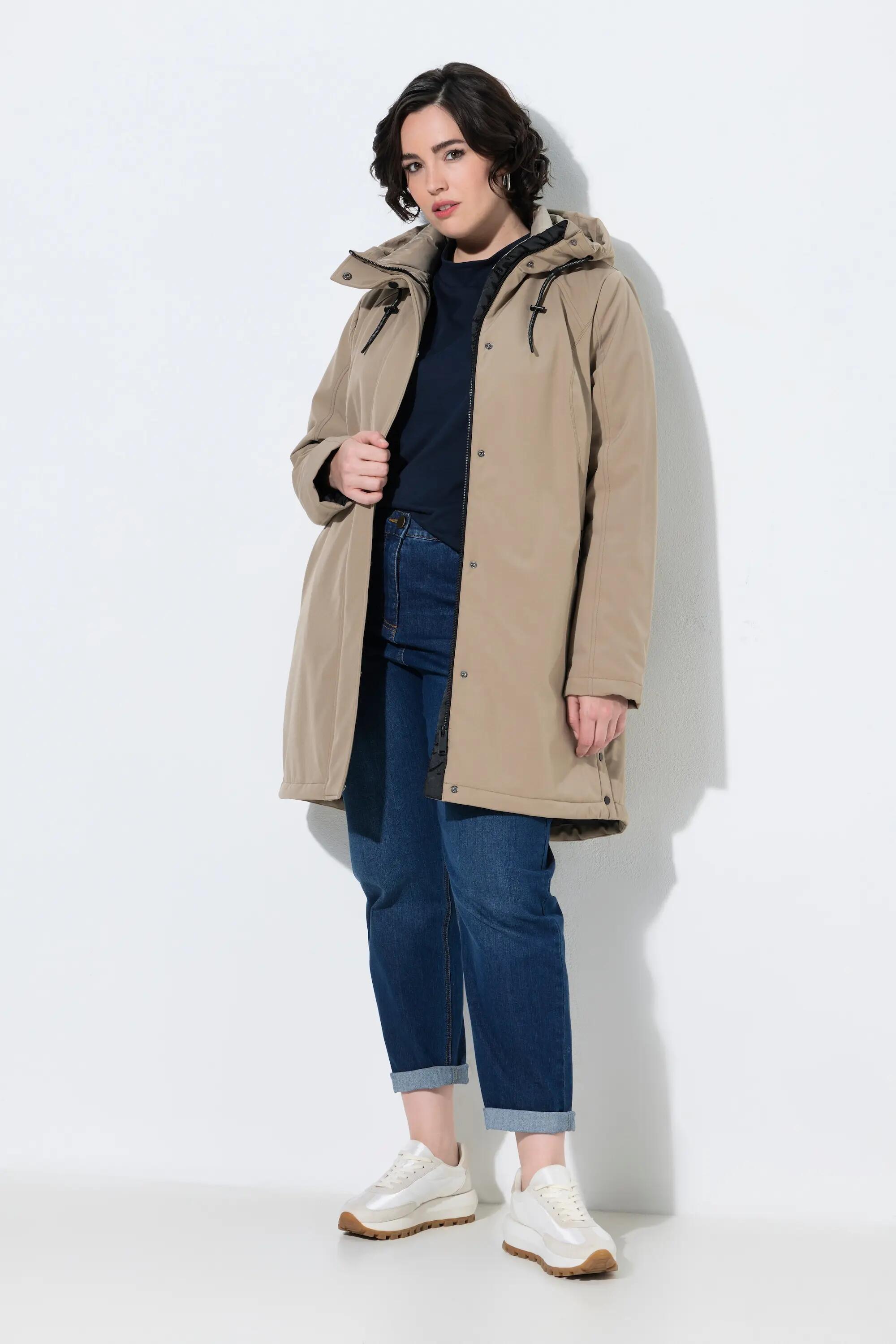 Femme Veste technique HYPRAR à capuche matière déperlante 6/7