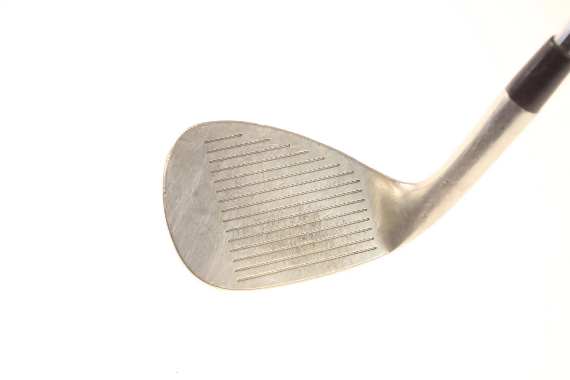 Seconde vie - Cobra King PUR RH 56-deg Wedge - Sufficient 3/5