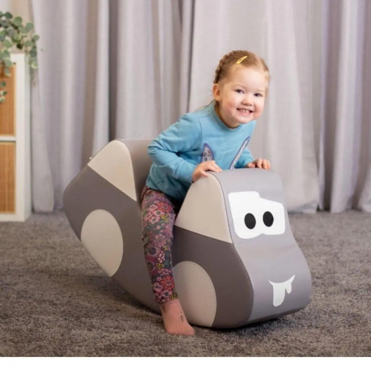 Rocker Car en mousse bleu 4/4