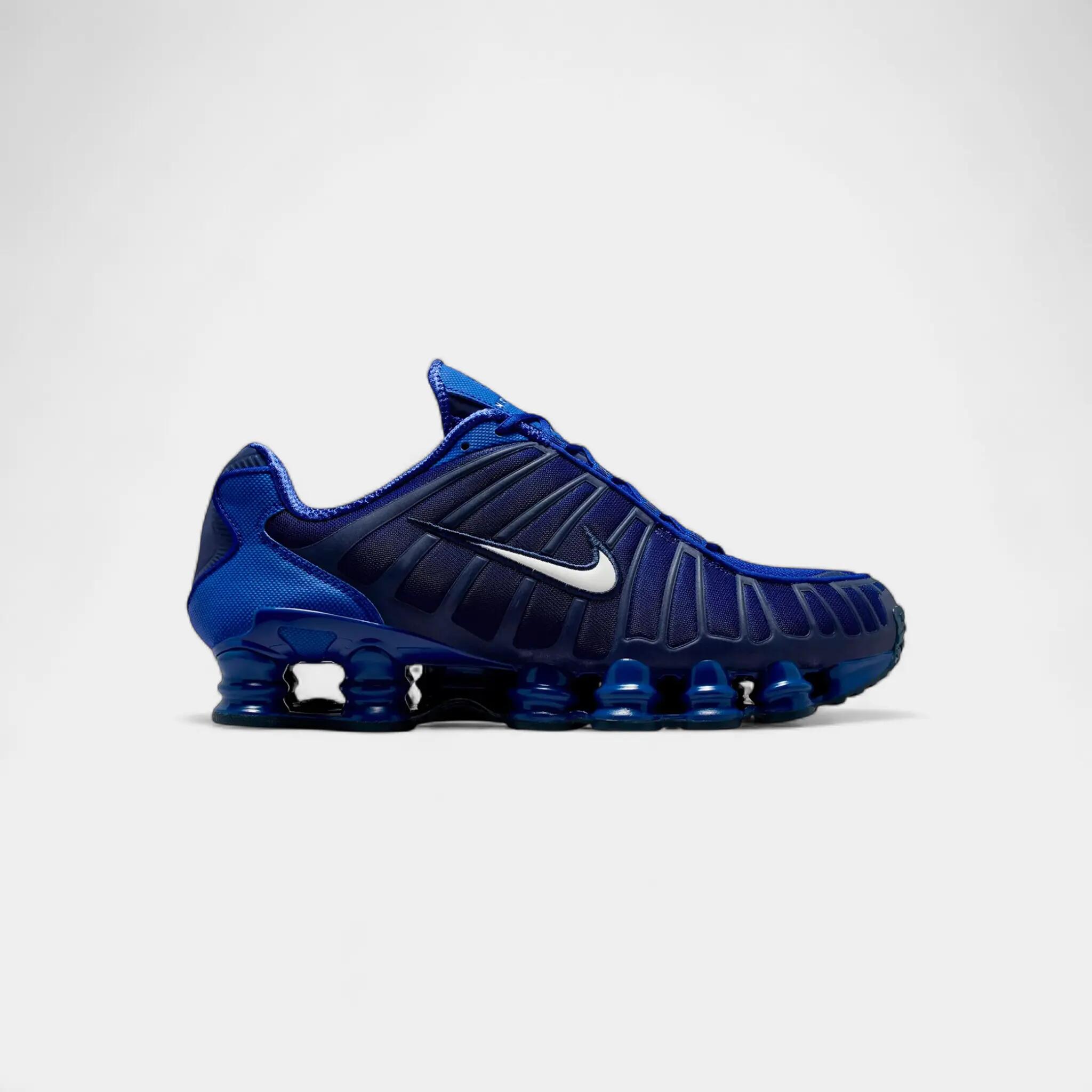 NIKE picture