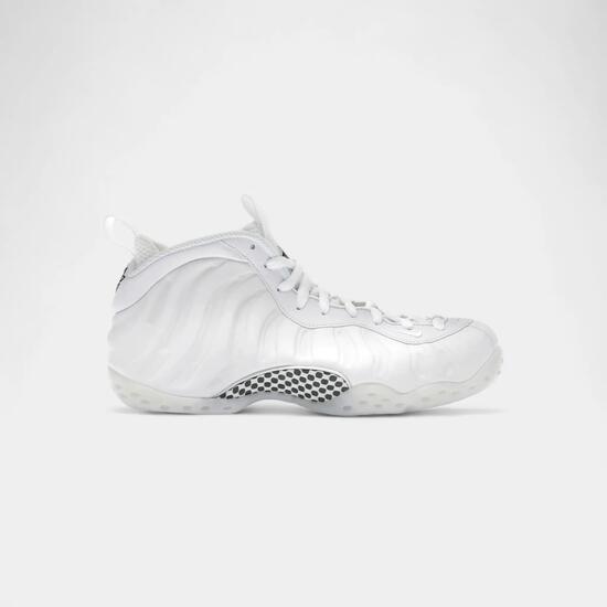 Nike Air Foamposite One Triple White