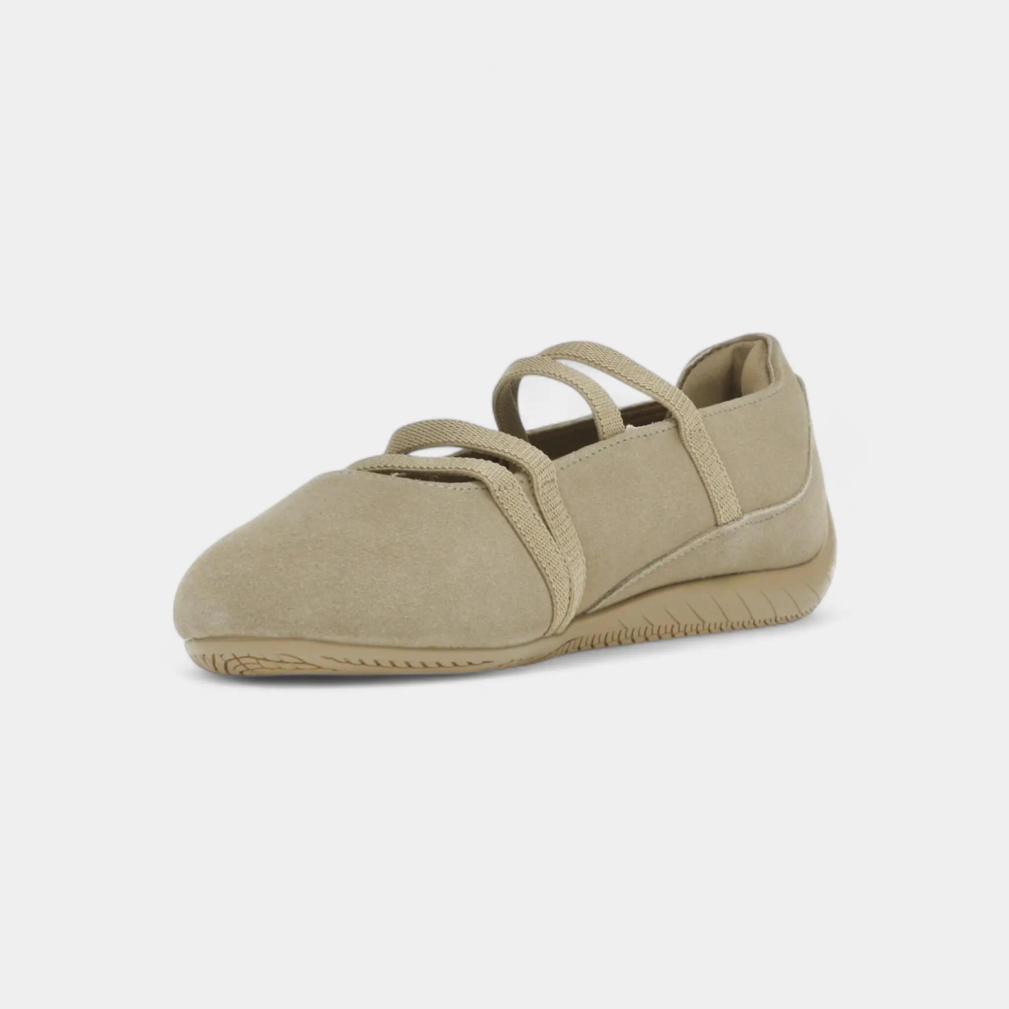 Puma Speedcat Ballet Prairie Tan (Women's) 3/4