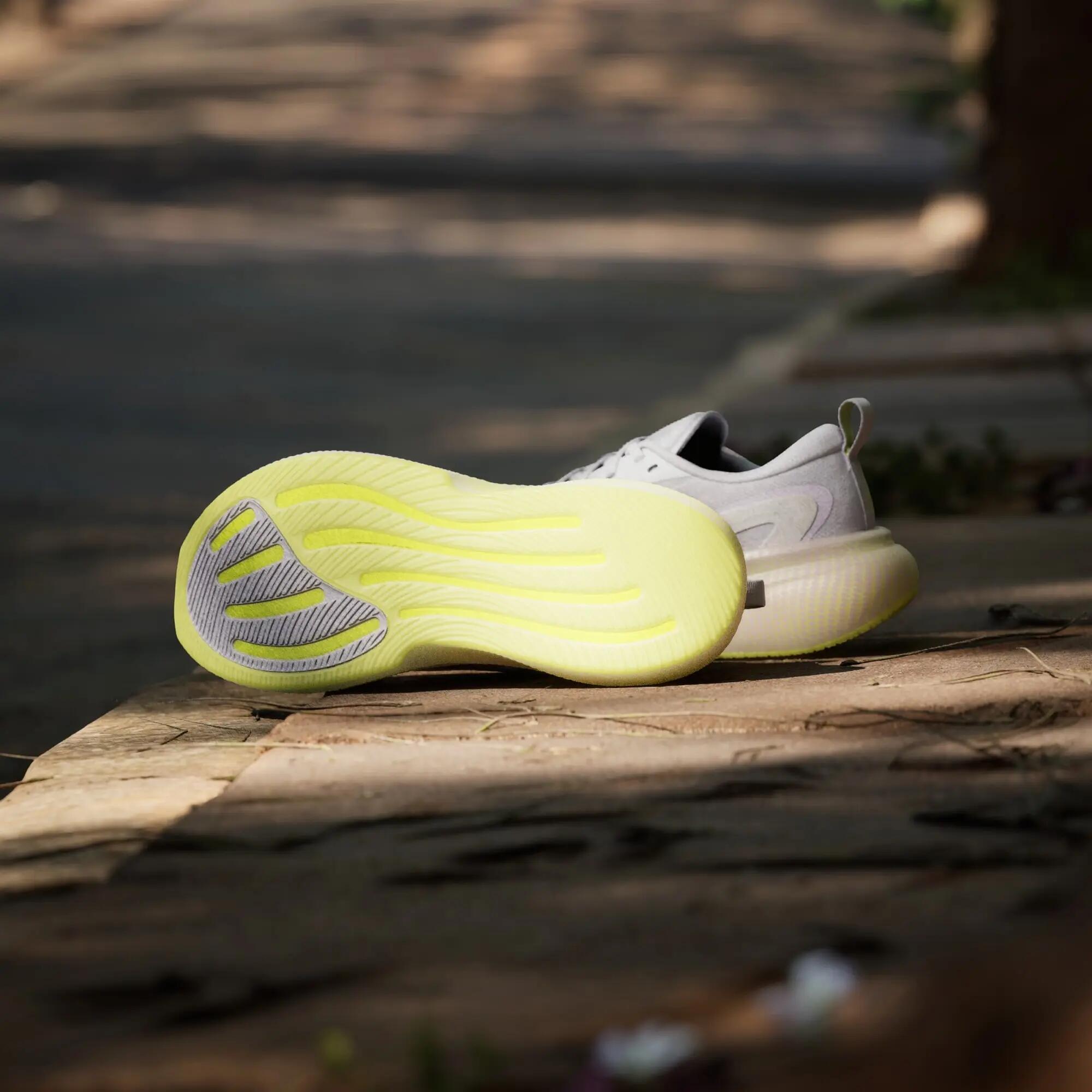 CHAUSSURE DE RUNNING SUPERNOVA GLIDE 3/15