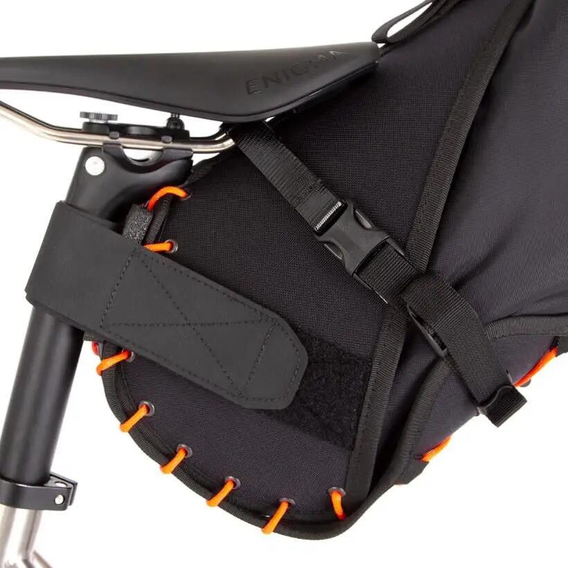 Sacoche de Selle Restrap Saddle Bag 14L Noir Orange 5/5