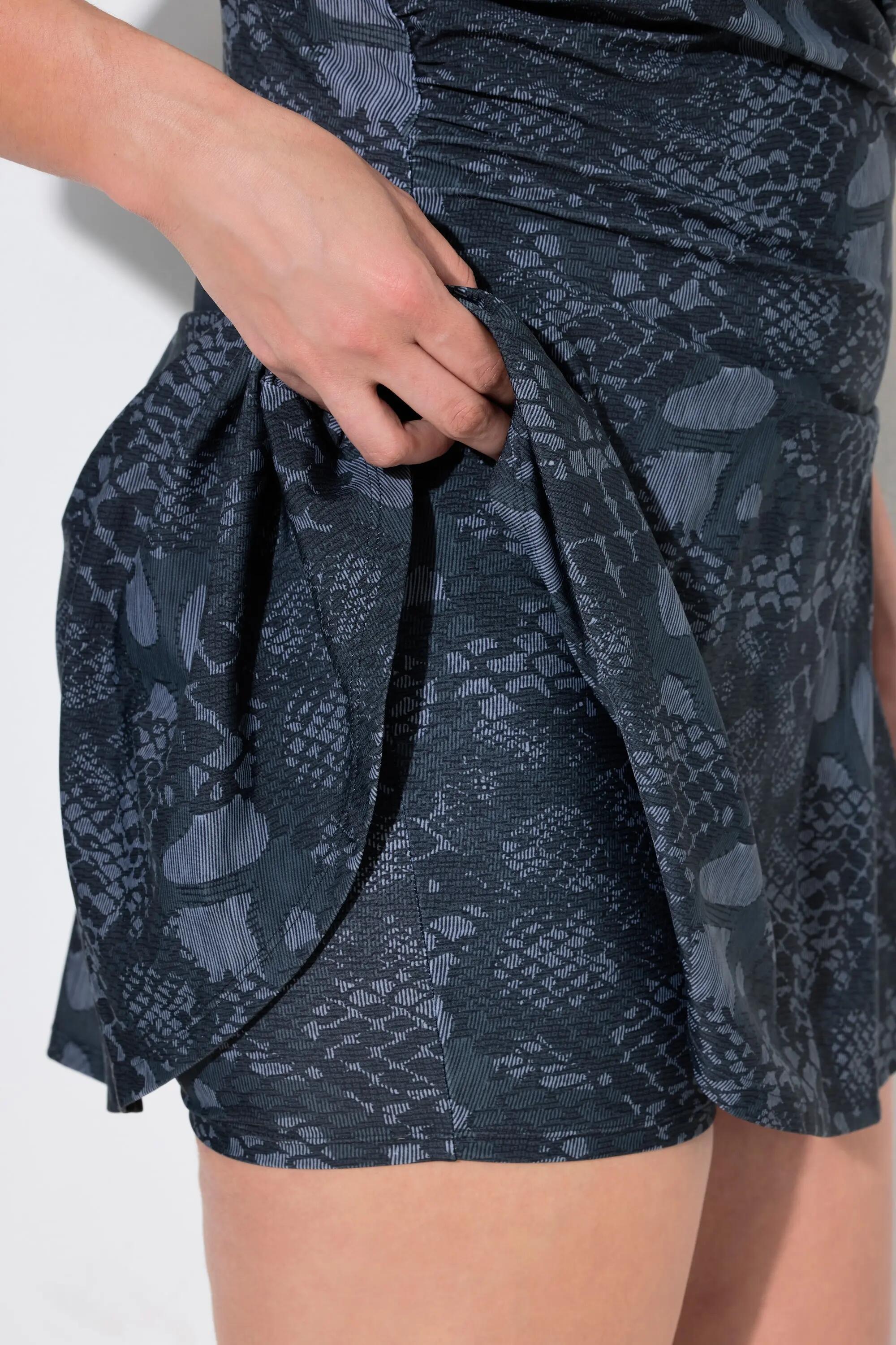 Dames Badjurk slangenpatroon zachte cups shorts 4/7