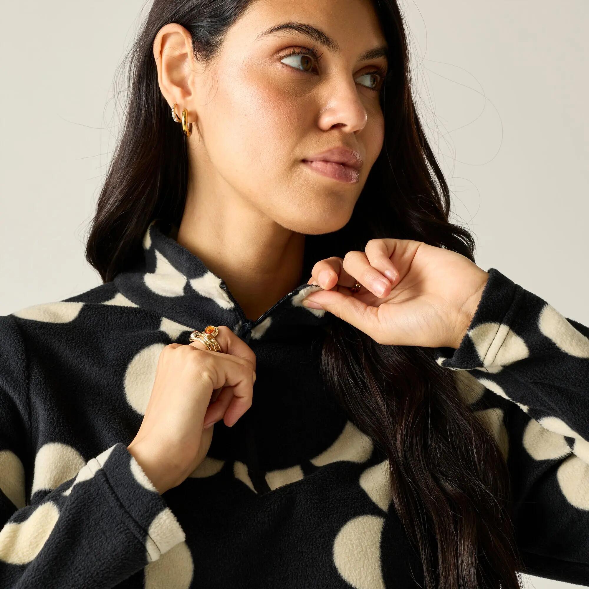 Forro polar estampado con media cremallera de Orla Kiely 5/10