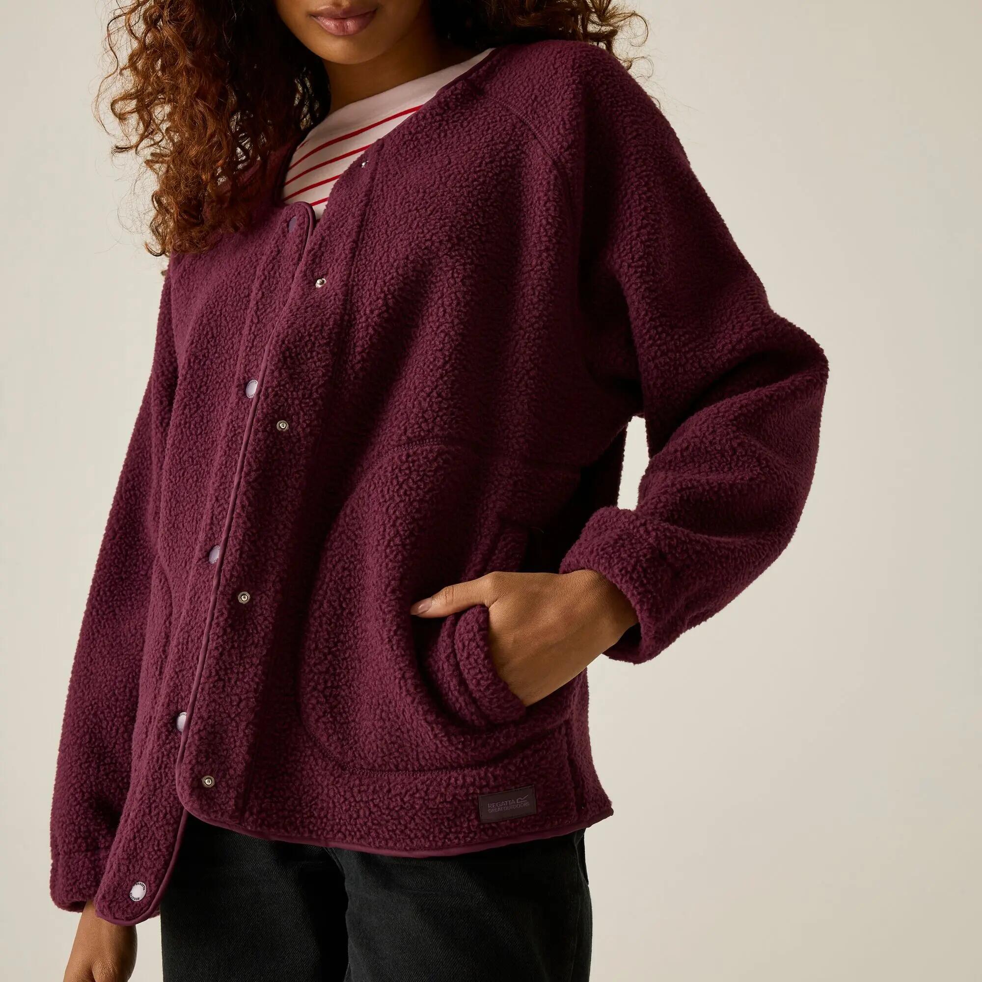 Damen-Fleecejacke mit durchgehender Knopfleiste von Lea 4/10