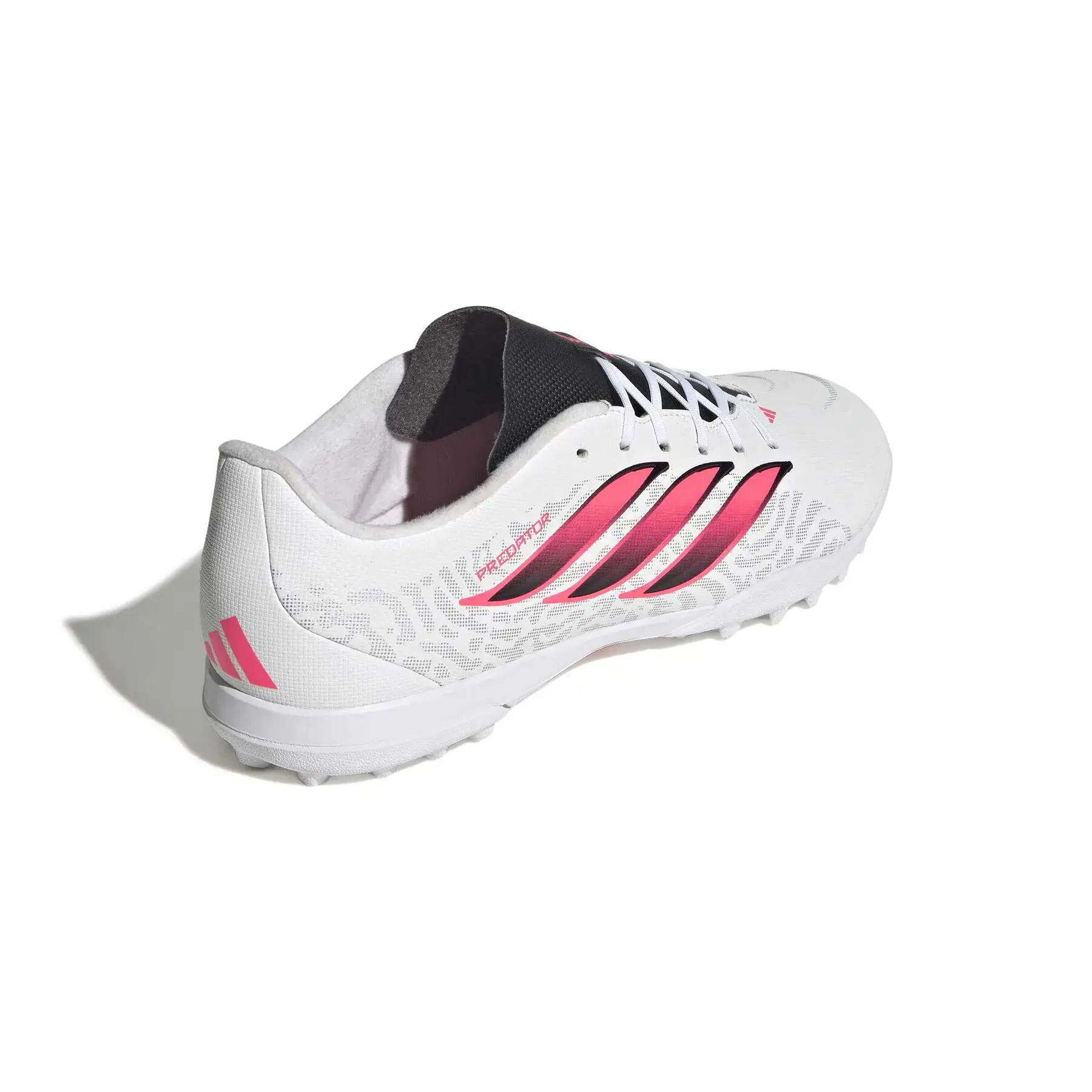 Buty piłkarskie adidas Predator Club Turf 6/7