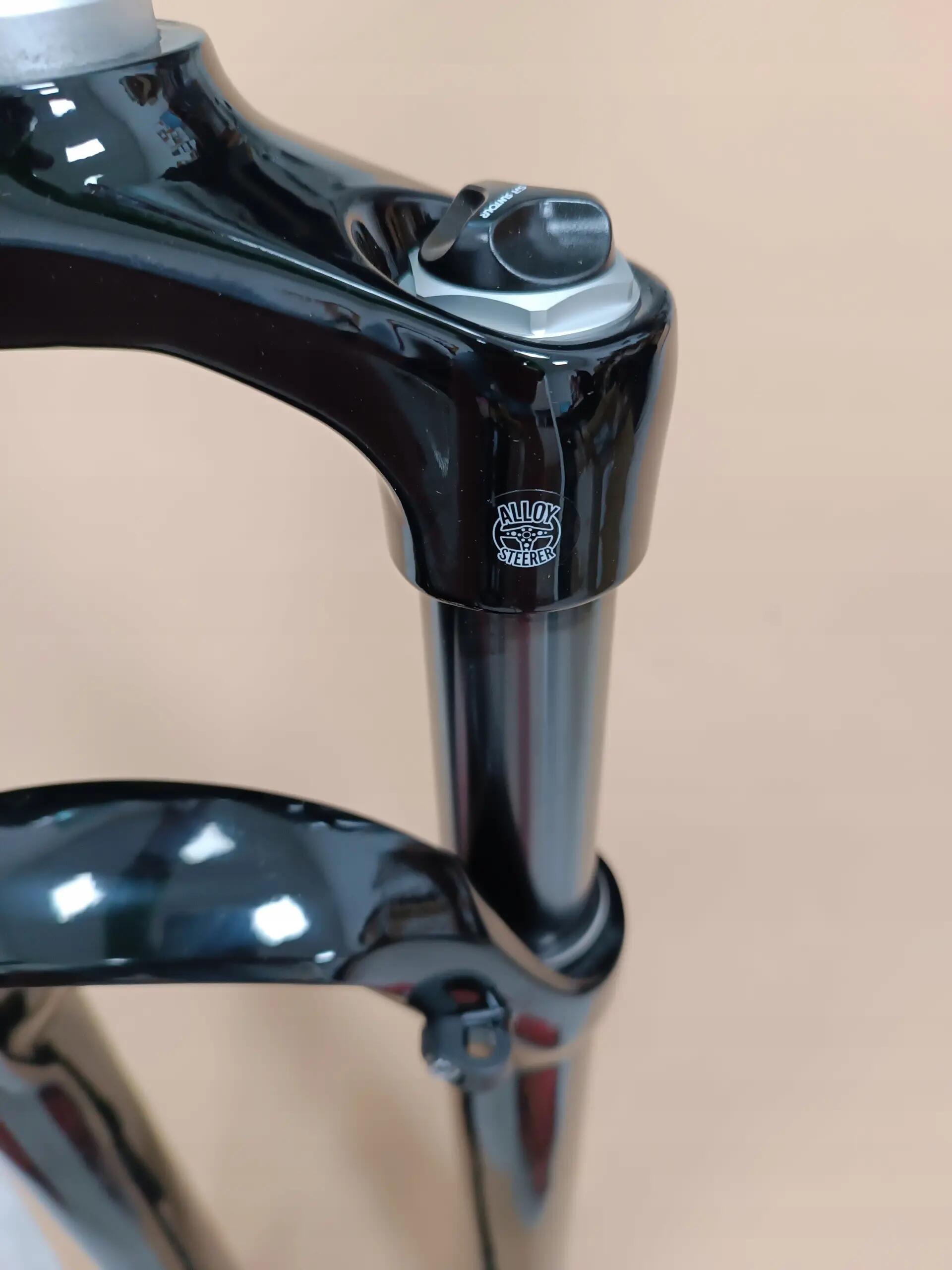 Ammortizzatore per bicicletta SR Suntour LOR-DS TAPERED 6/8