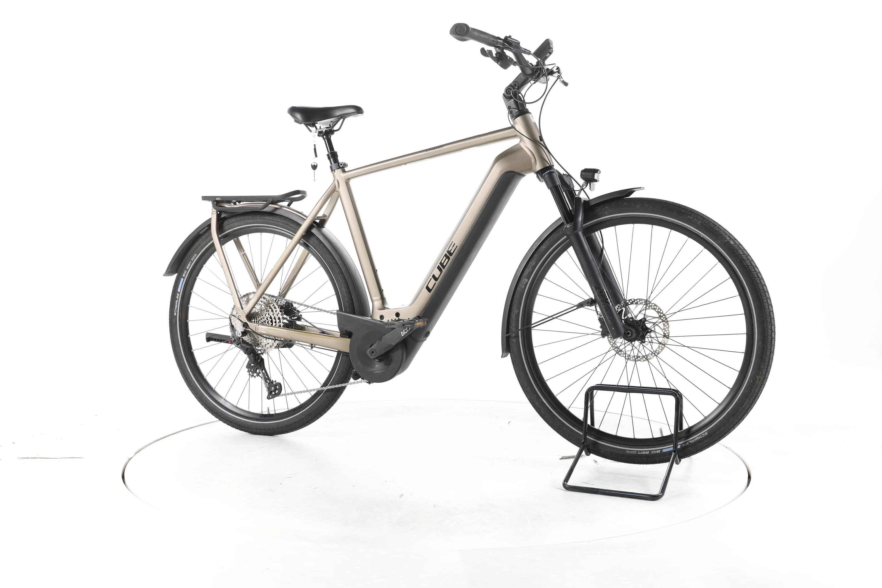 Segunda vida - Cube Kathmandu Hybrid Pro Trekking E-Bike - Muy buen estado 2/7