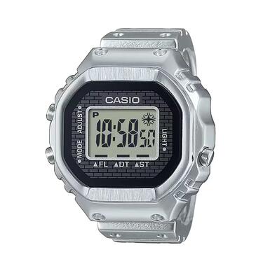 Casio digitaal horloge zilverkleurig/lcd crw-001-1er