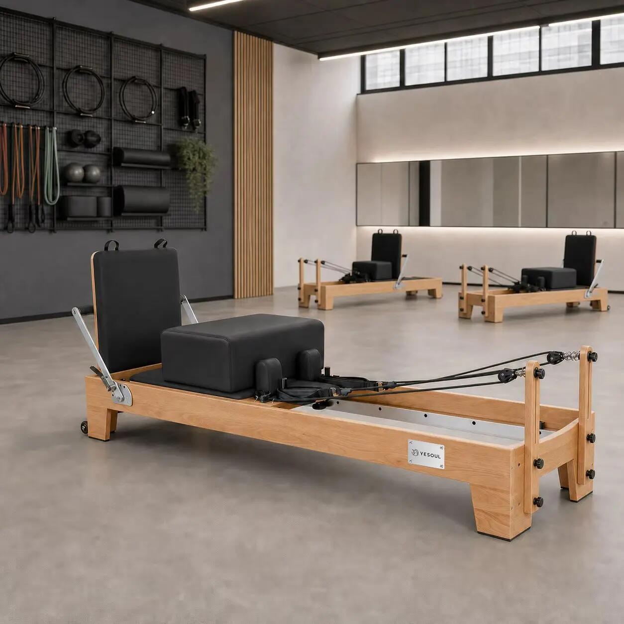 Reformer de Pilates H80 em madeira de faia 4/6