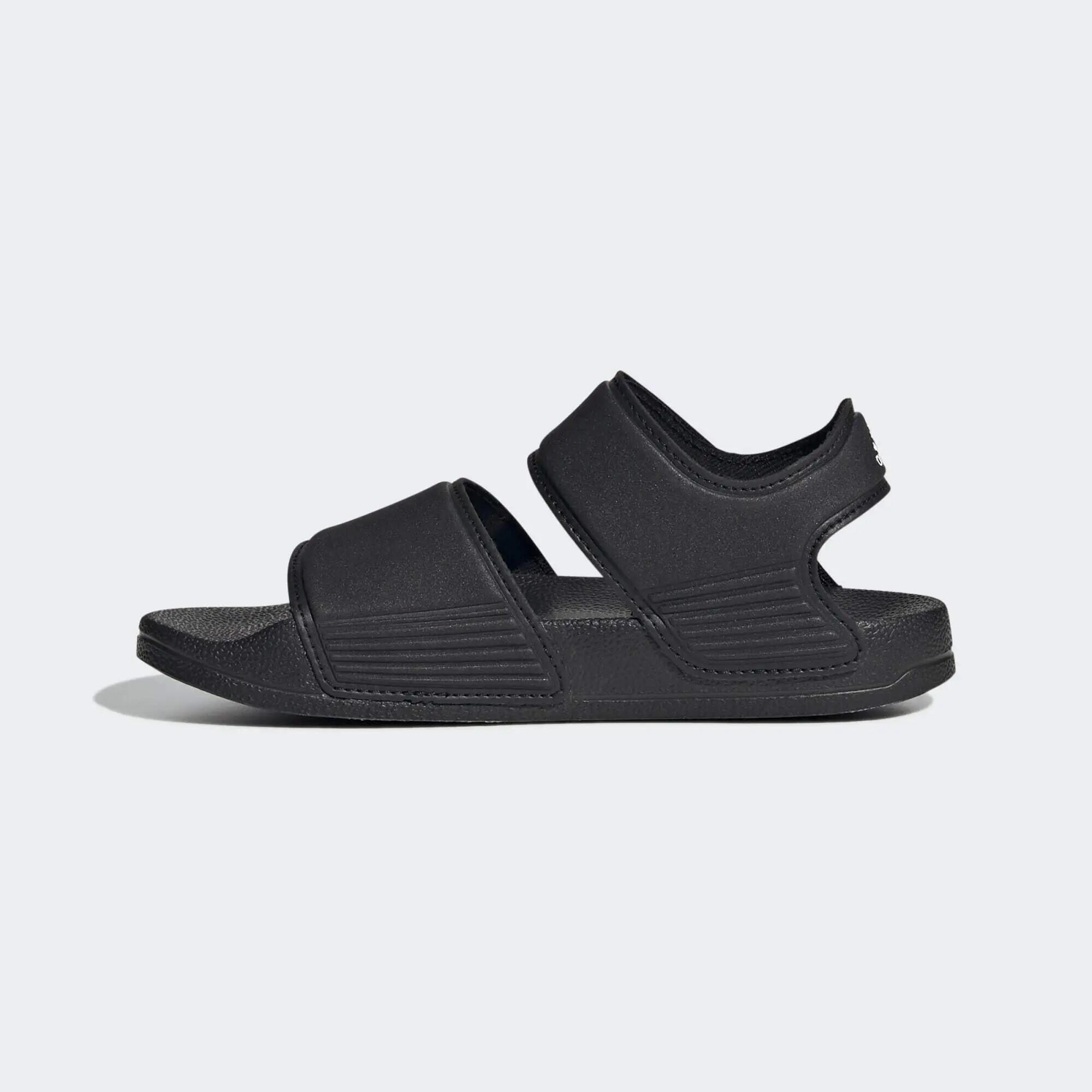 Sandalia Adilette 8/15