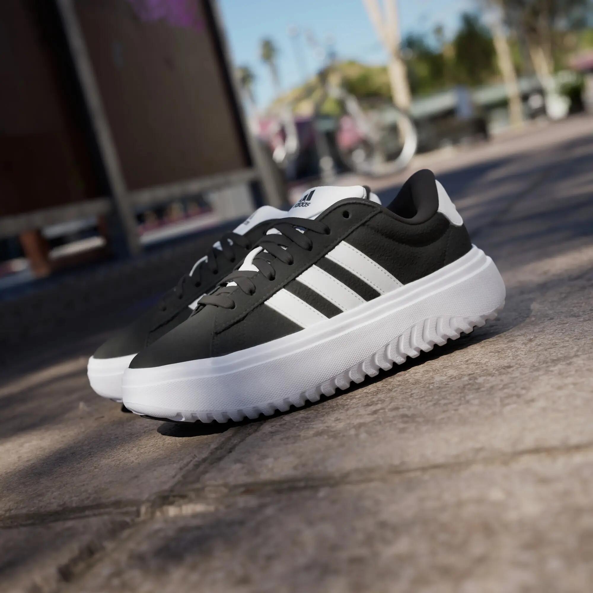 Grand Court Platform Schuh 6/15