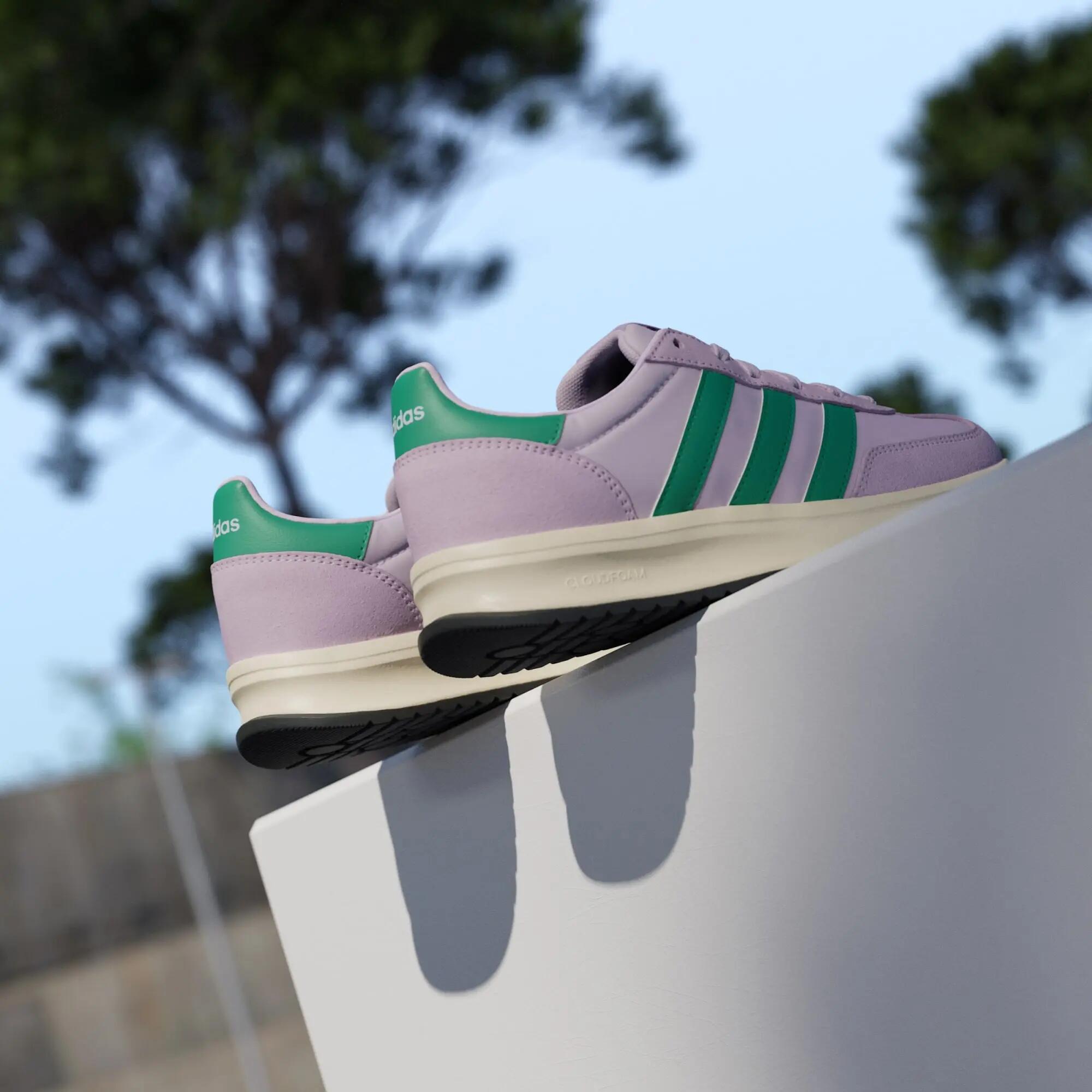 Sapatilhas RUN 70s 2.0 6/16