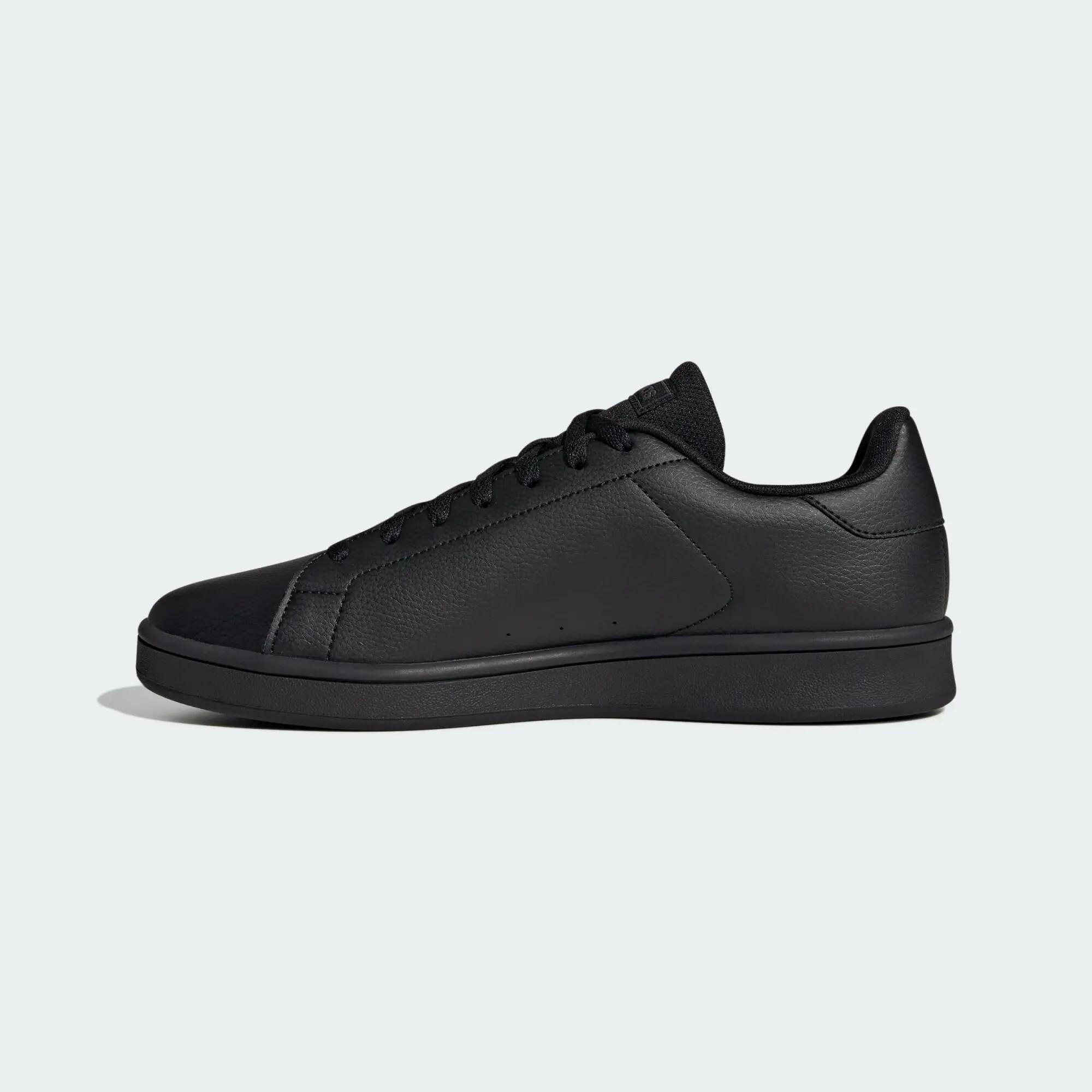 Chaussure Court 8/8
