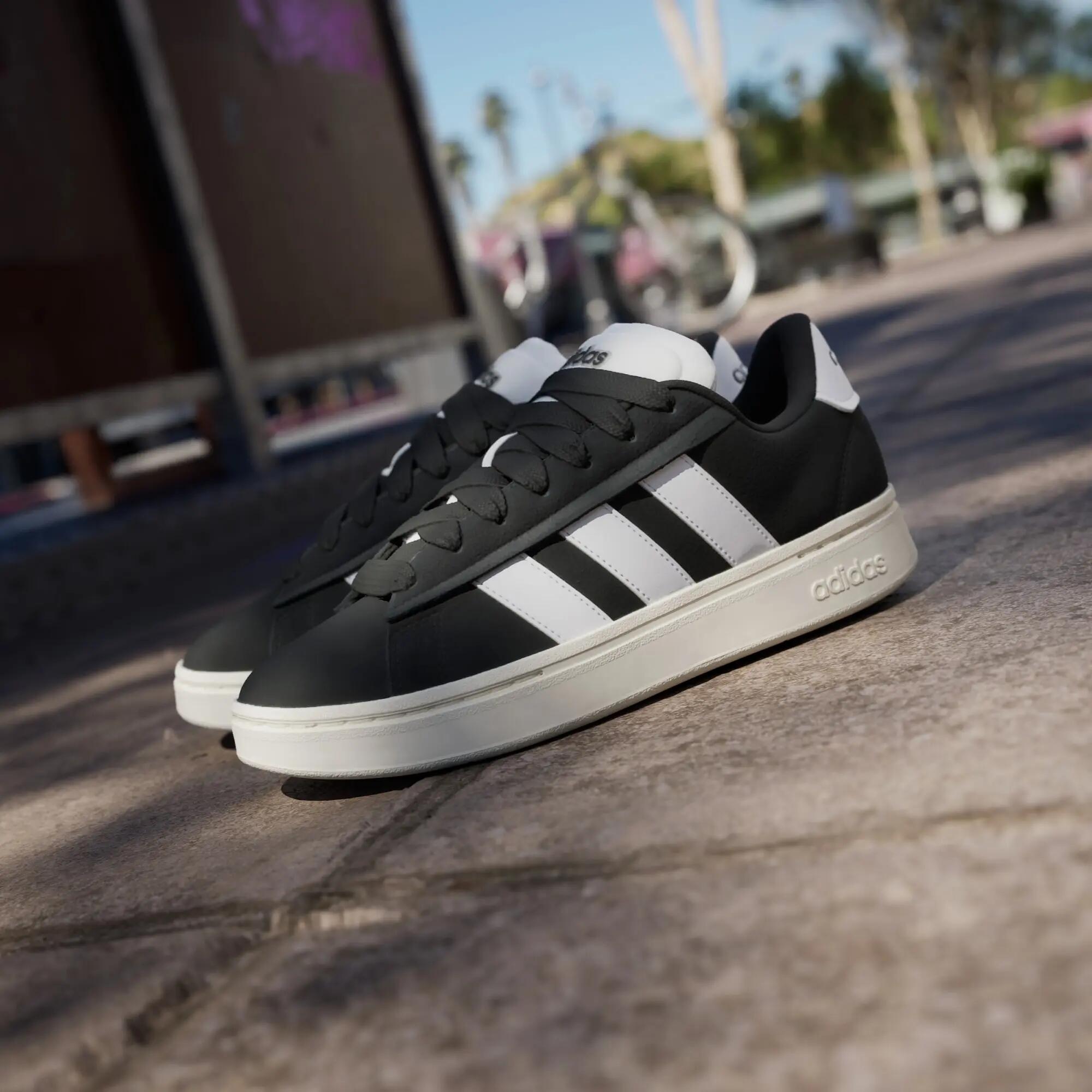 Zapatilla Grand Court Alpha 6/15