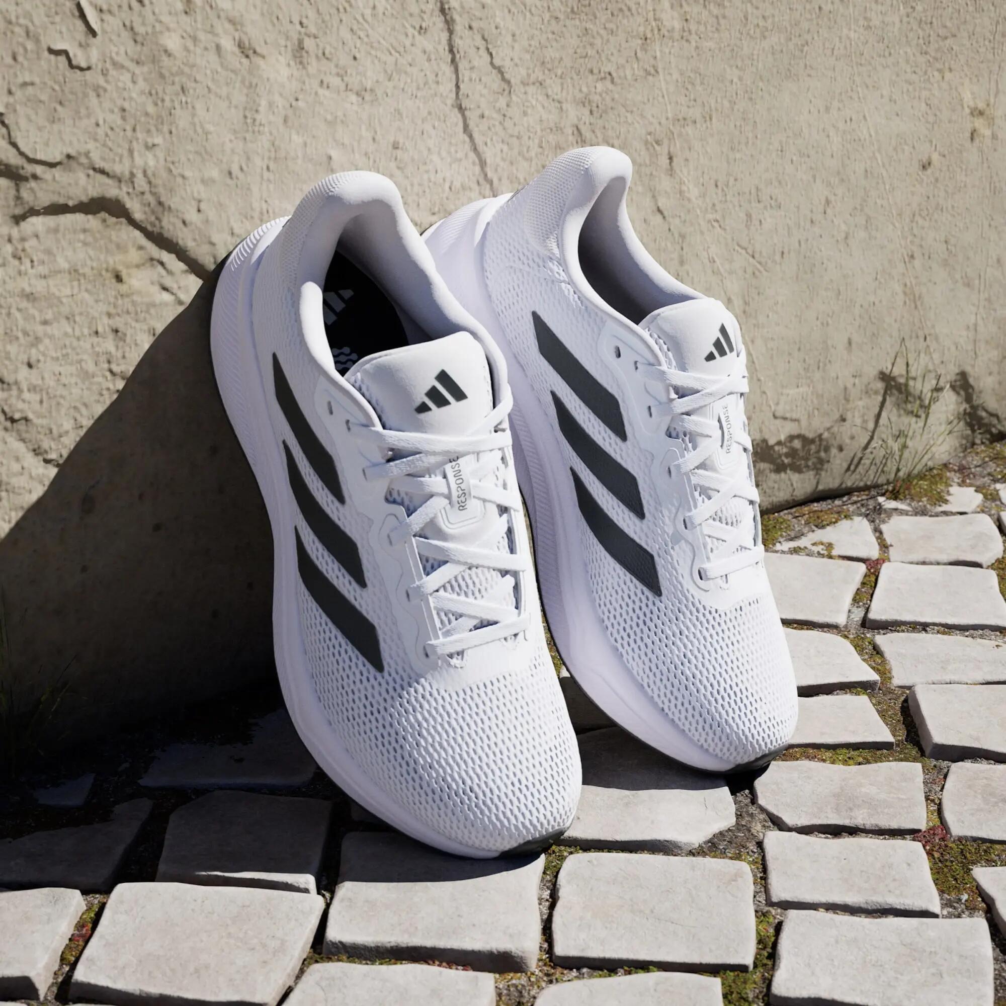 Chaussure Response 4/16