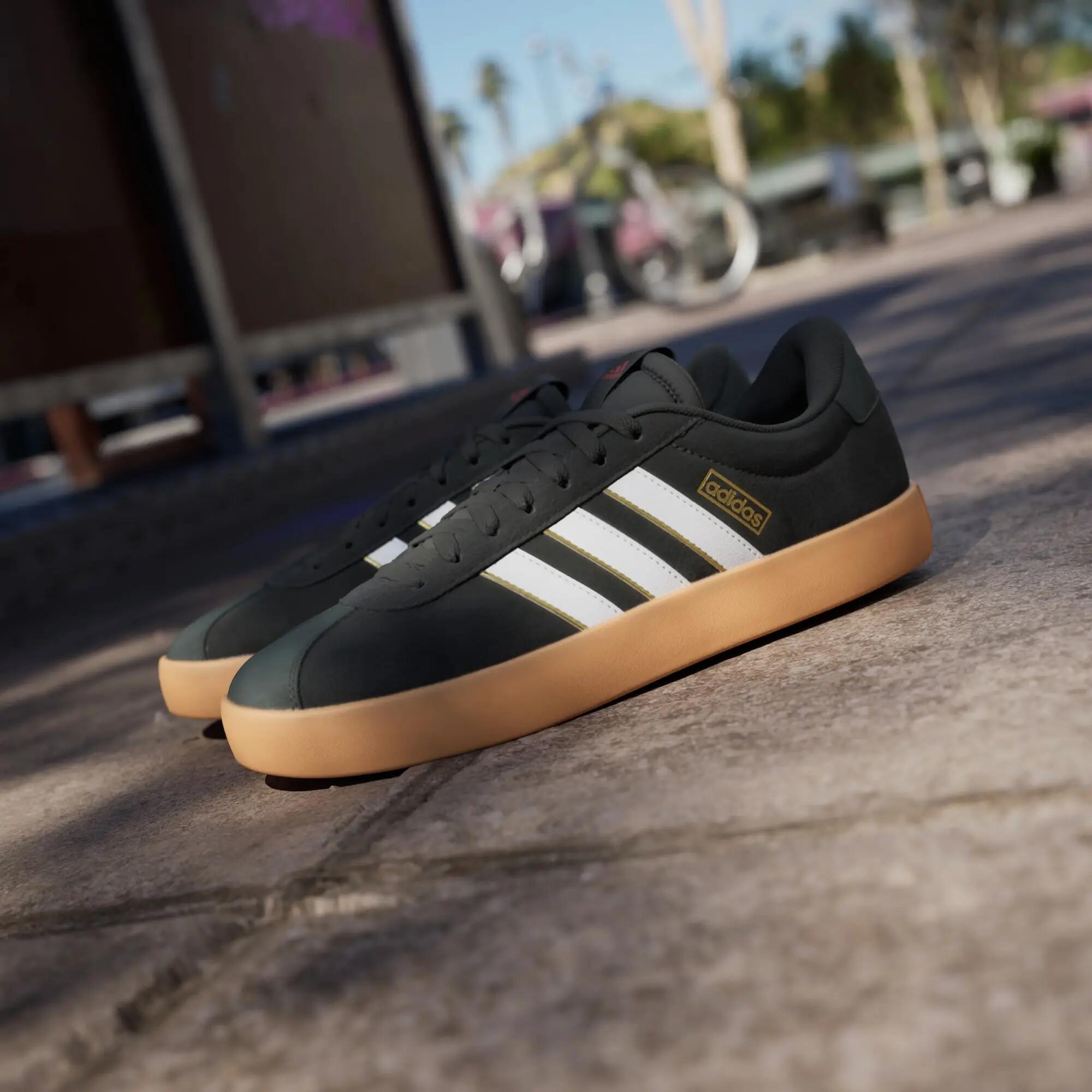 Zapatilla Adidas VL Court 3.0 negra 6/16