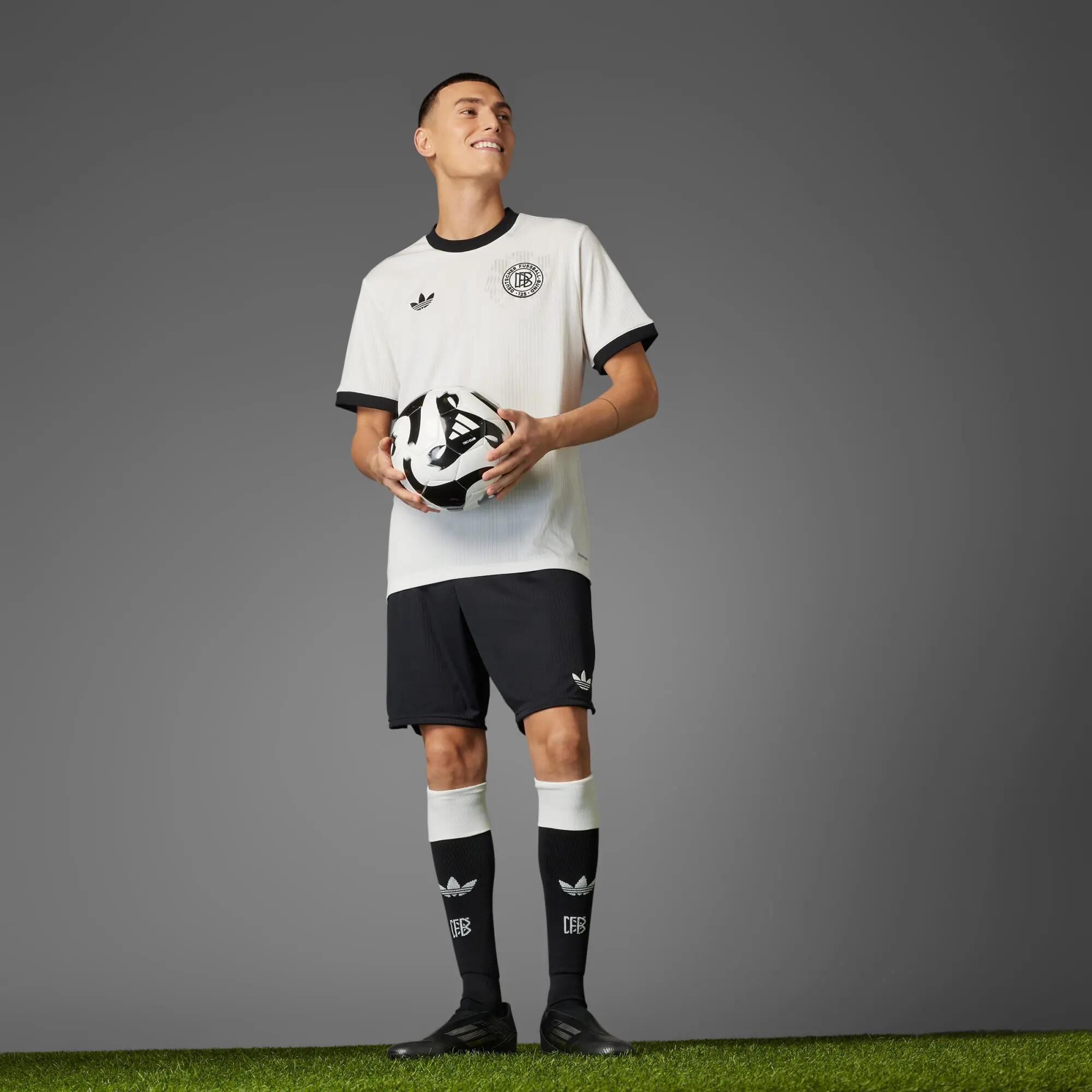 DFB Anniversary Trikot 7/15