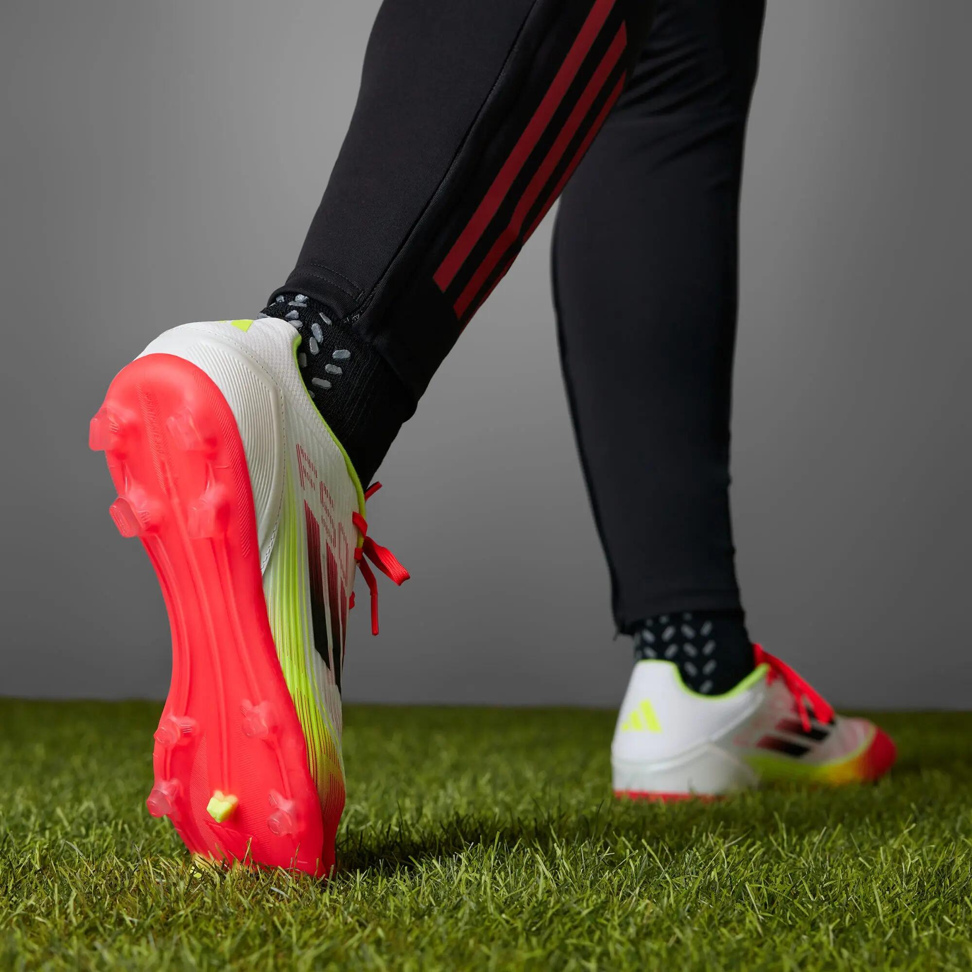 Chaussure F50 League terrain souple / multi-surfaces 15/15