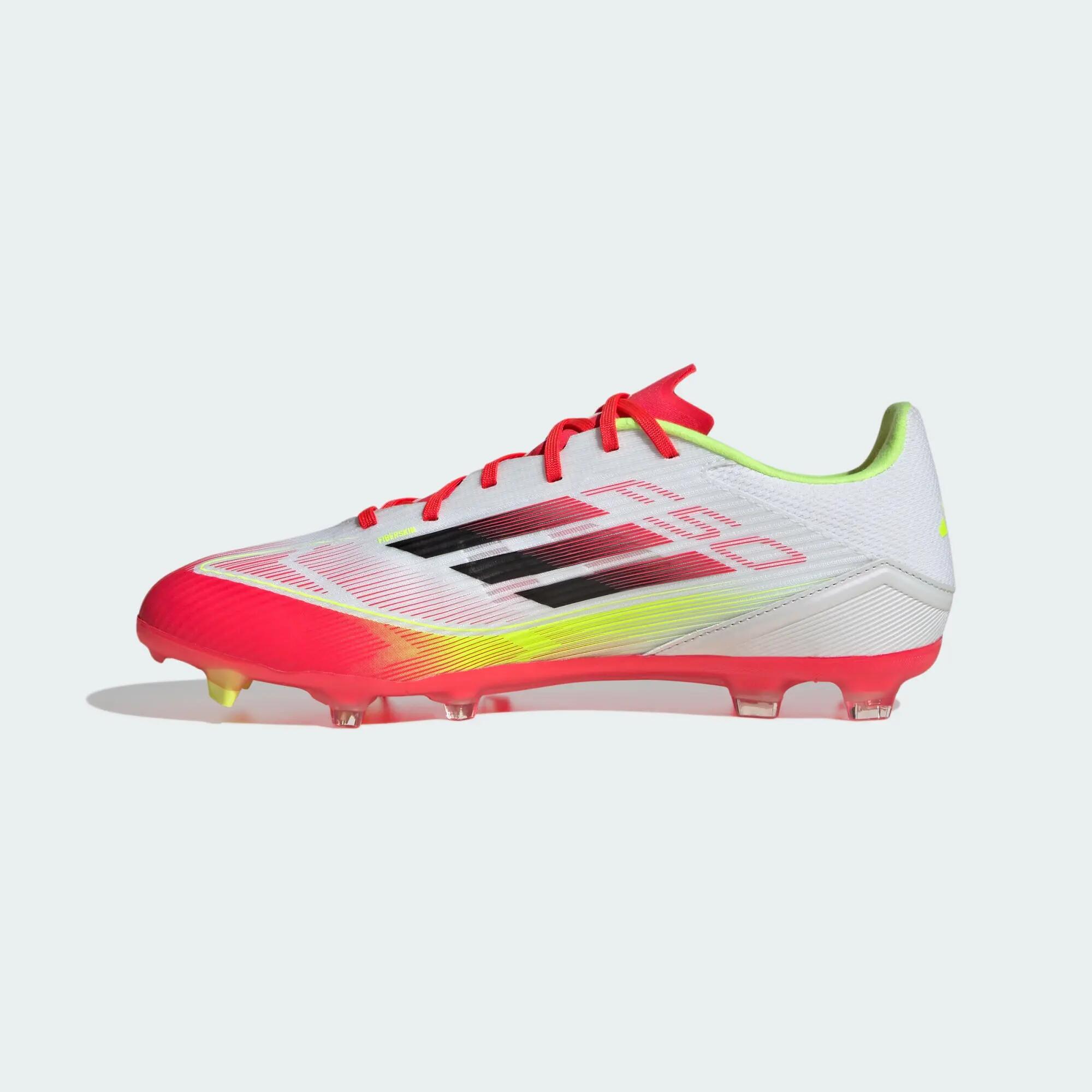 Chaussure F50 League terrain souple / multi-surfaces 13/15