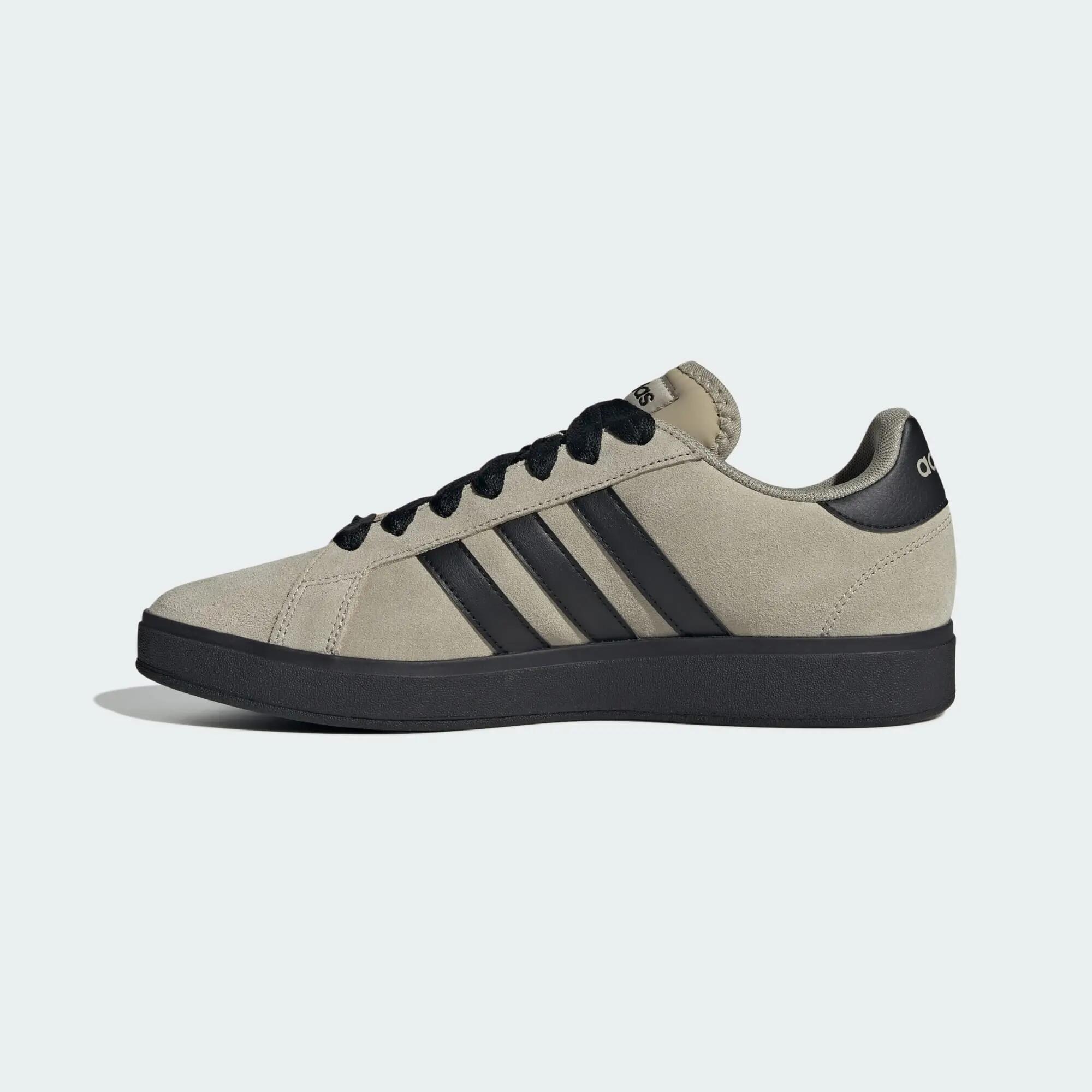 Grand Court Base 00s Schoenen 13/15