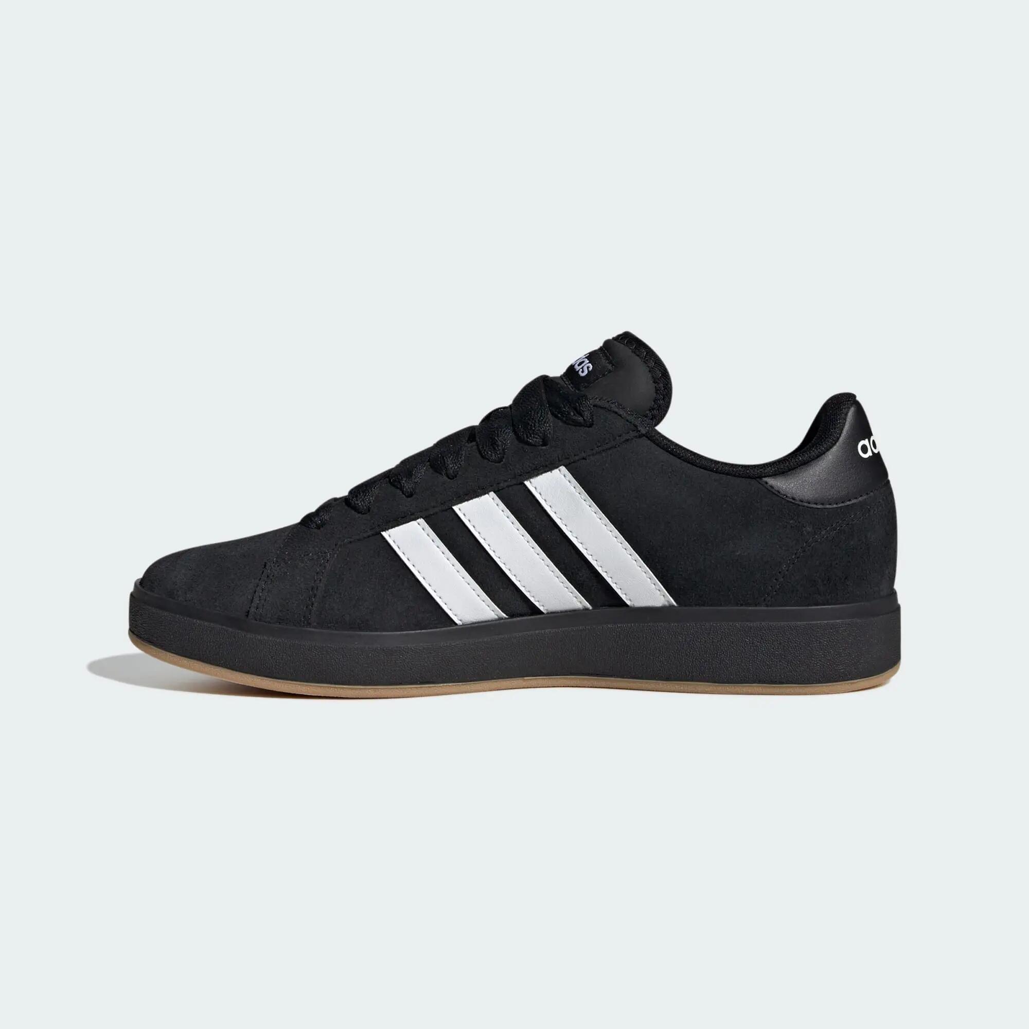 Chaussure Grand Court Base 00s 8/8