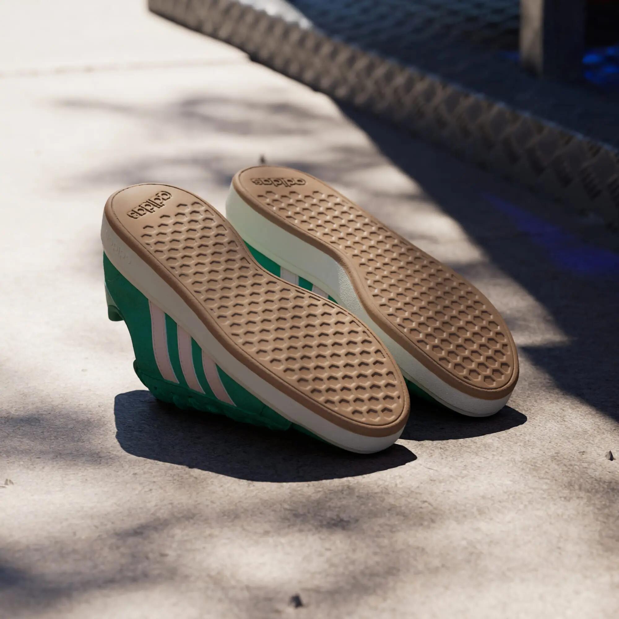 Grand Court Base 00s Schuh 3/16