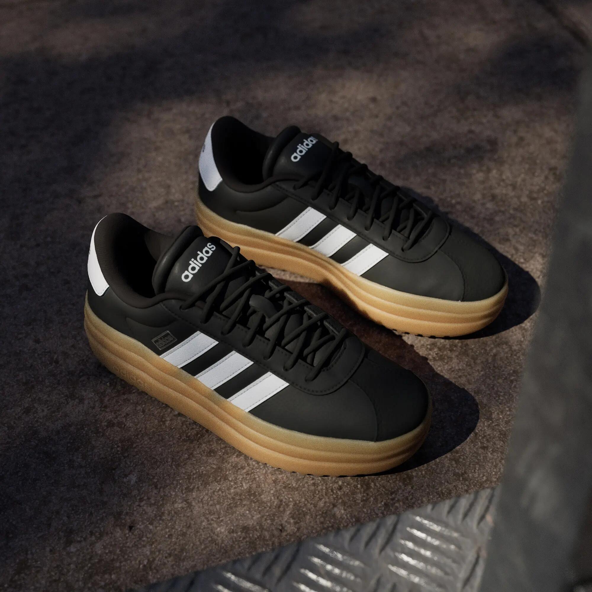 VL Court Bold Schoenen 4/15