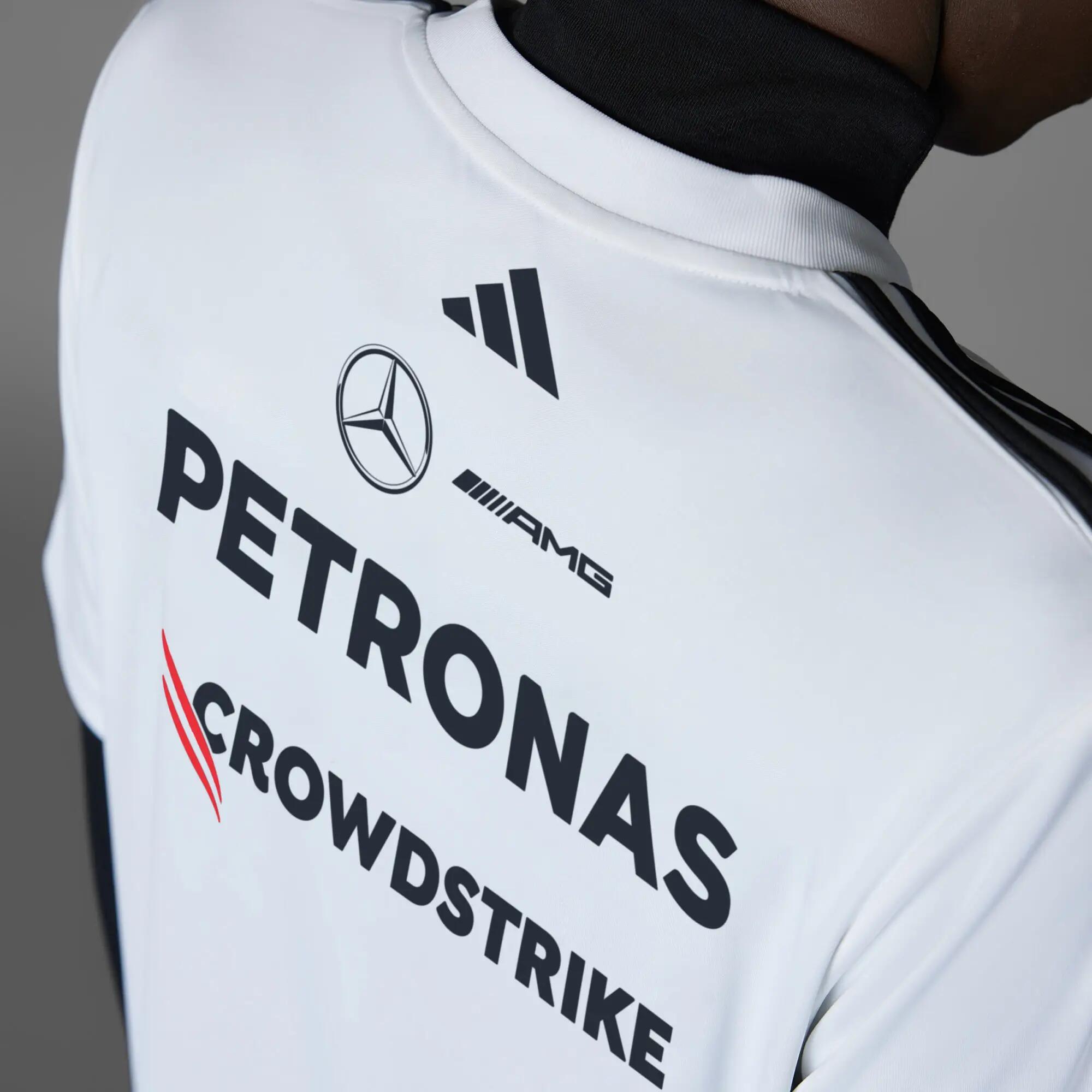 Dres Mercedes - AMG PETRONAS FORMULA ONE TEAM DRIVER 5/12