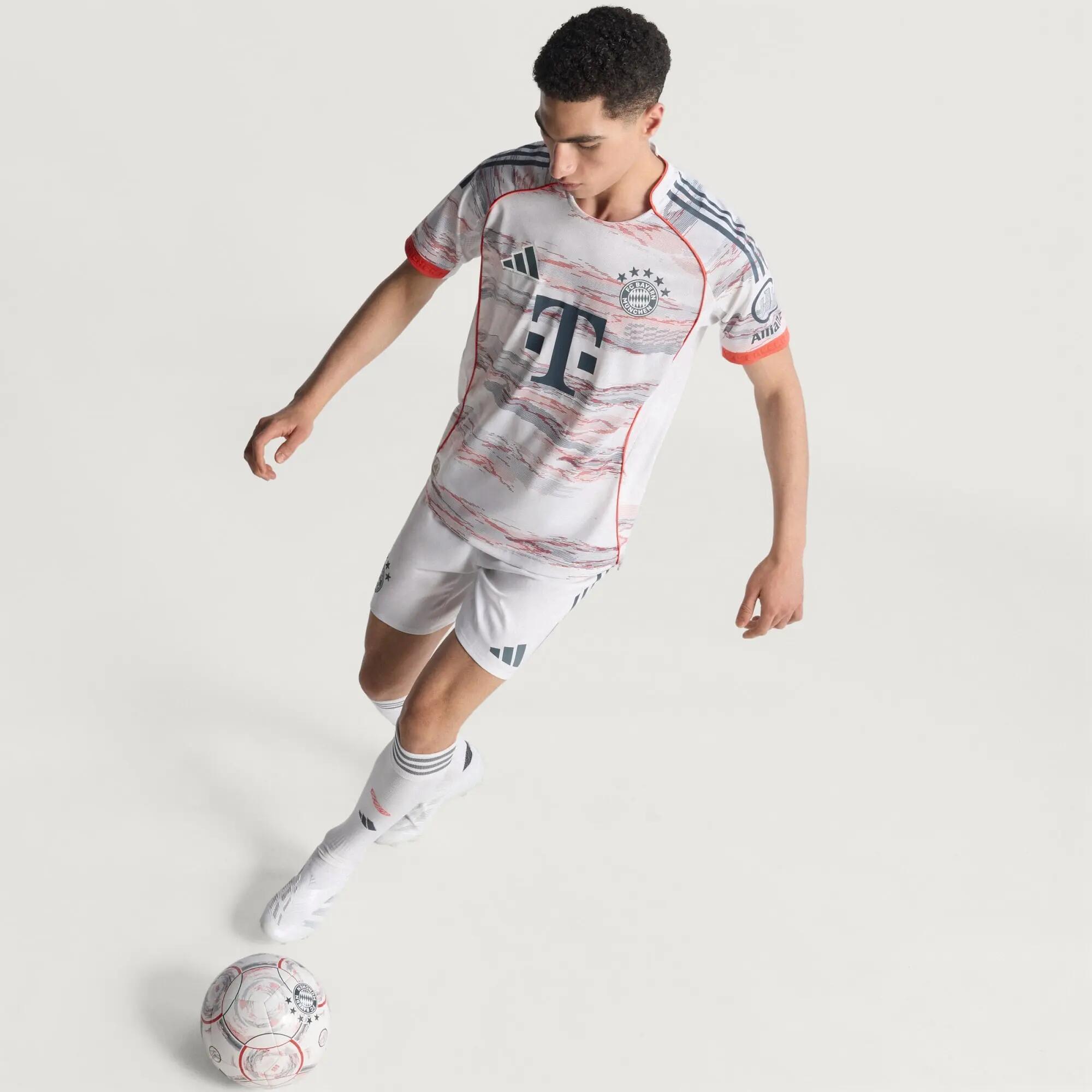 Maglia autentica FC Bayern 25/26 Away 4/15