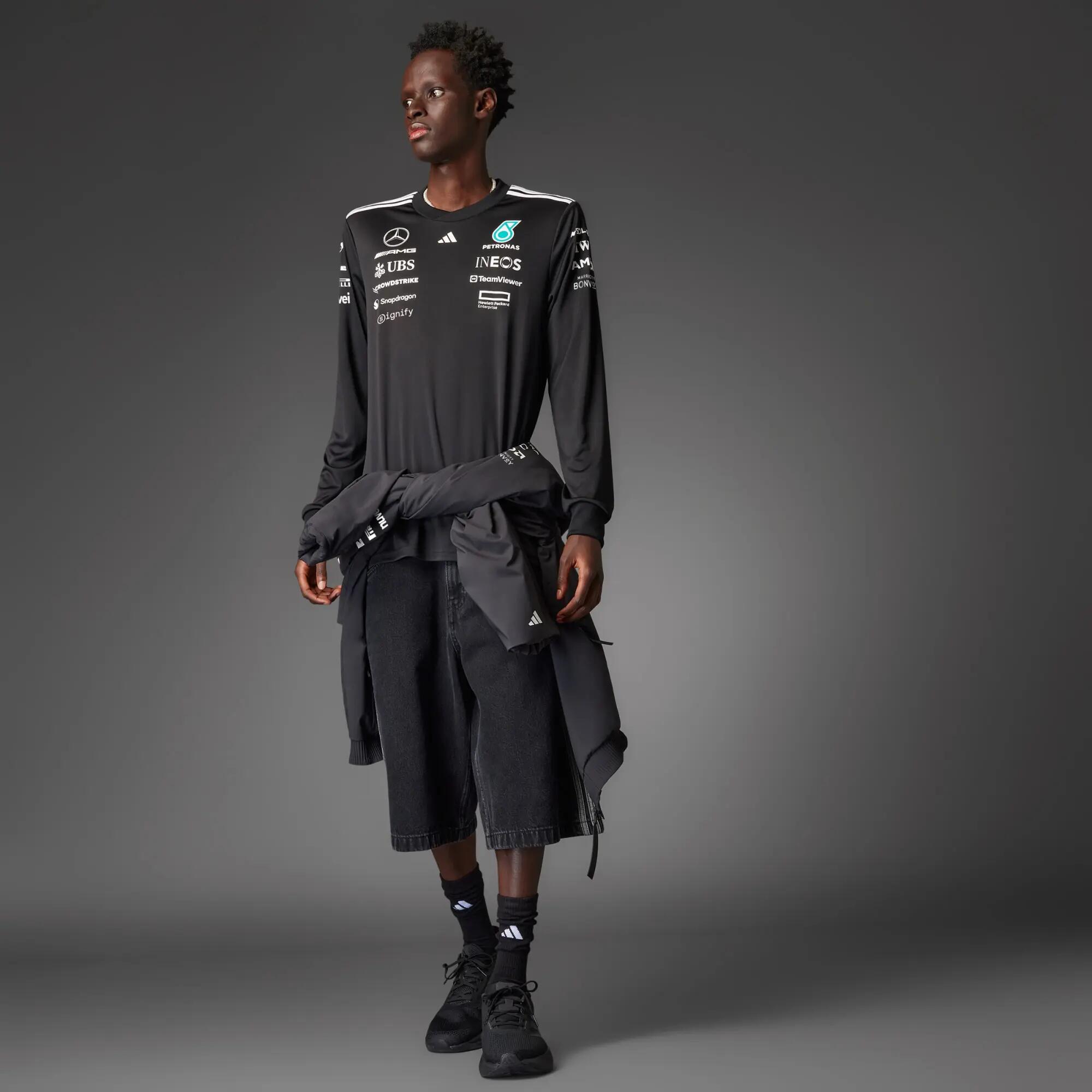 MERCEDES - AMG PETRONAS FORMULA ONE TEAM DRIVER LONGSLEEVE 11/12