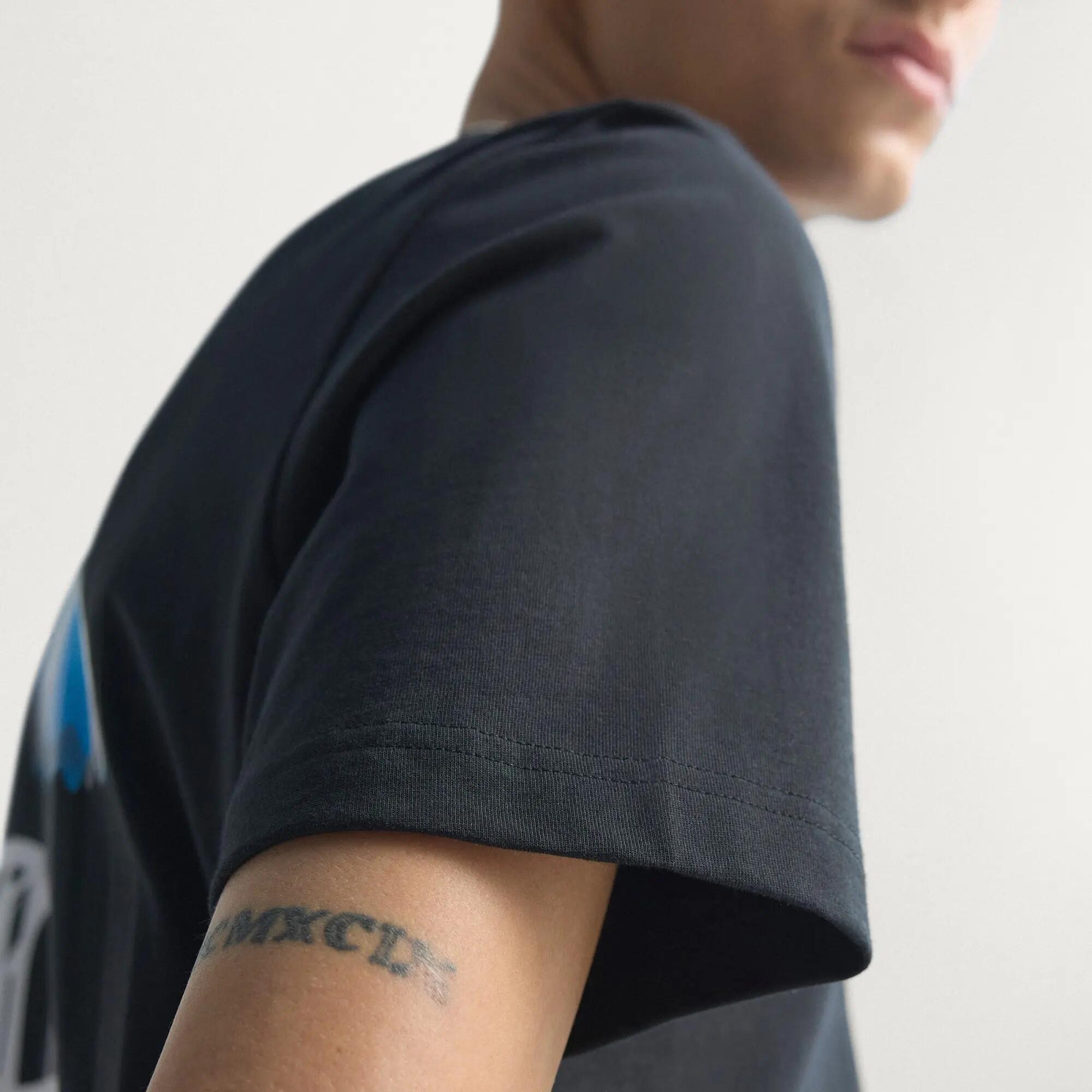Messi Icon Graphic T-shirt 12/13