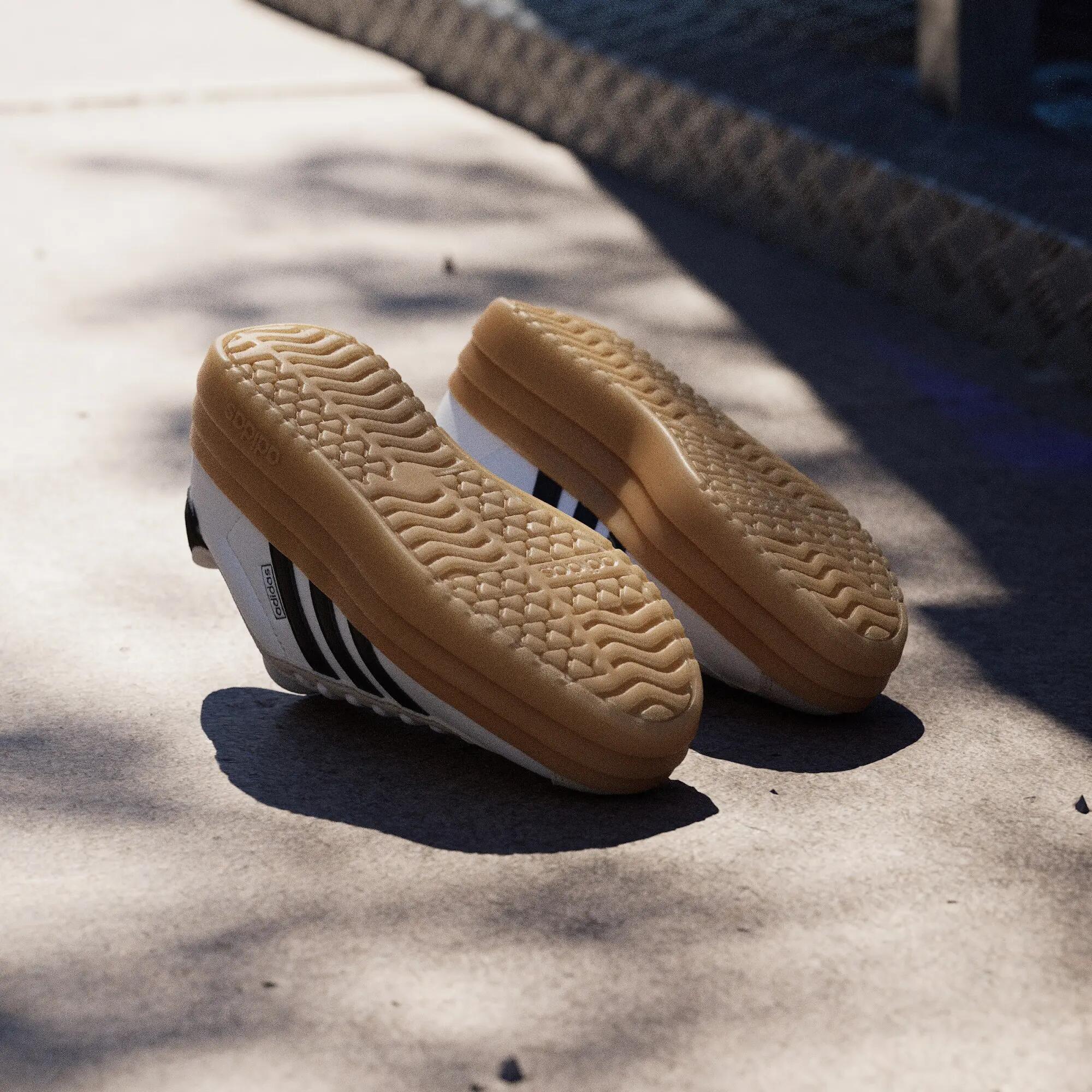 Chaussure VL Court Bold 3/15