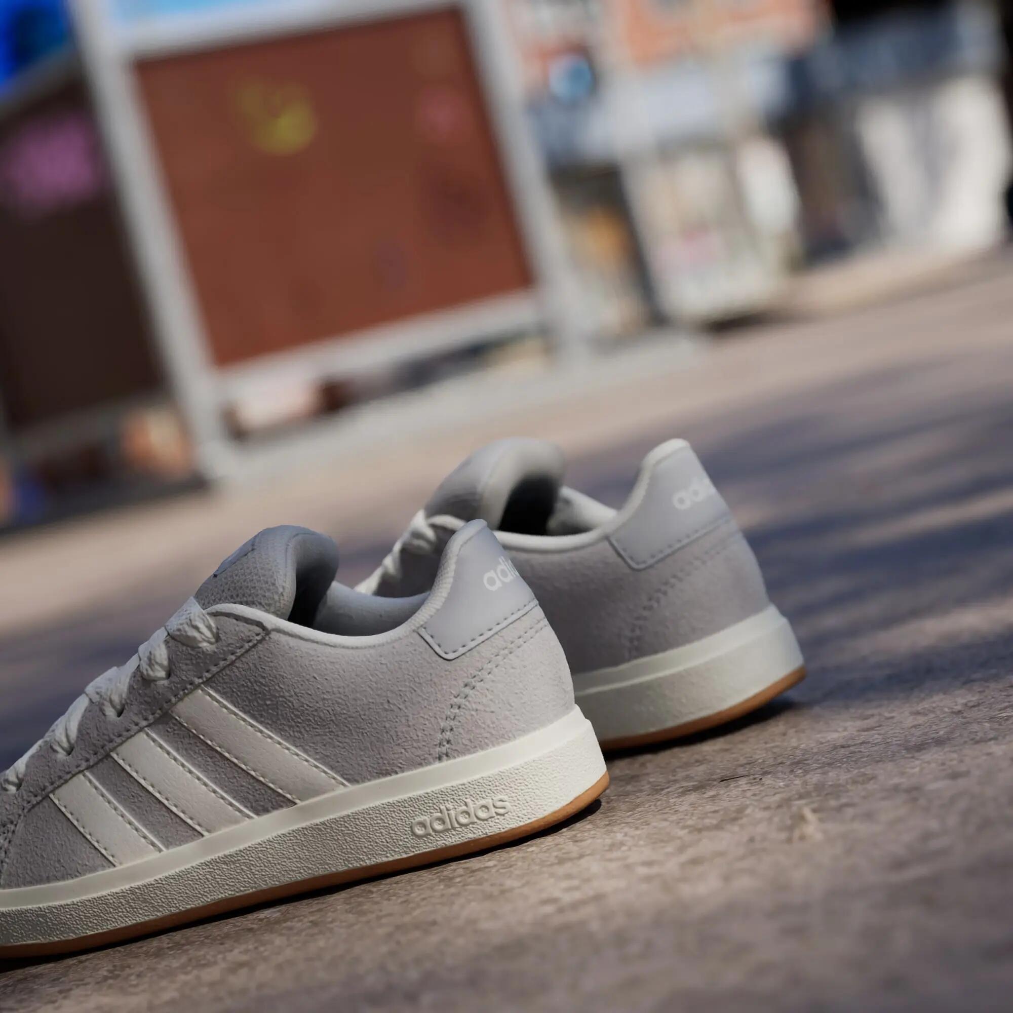 Grand Court 00s Schoenen 15/16