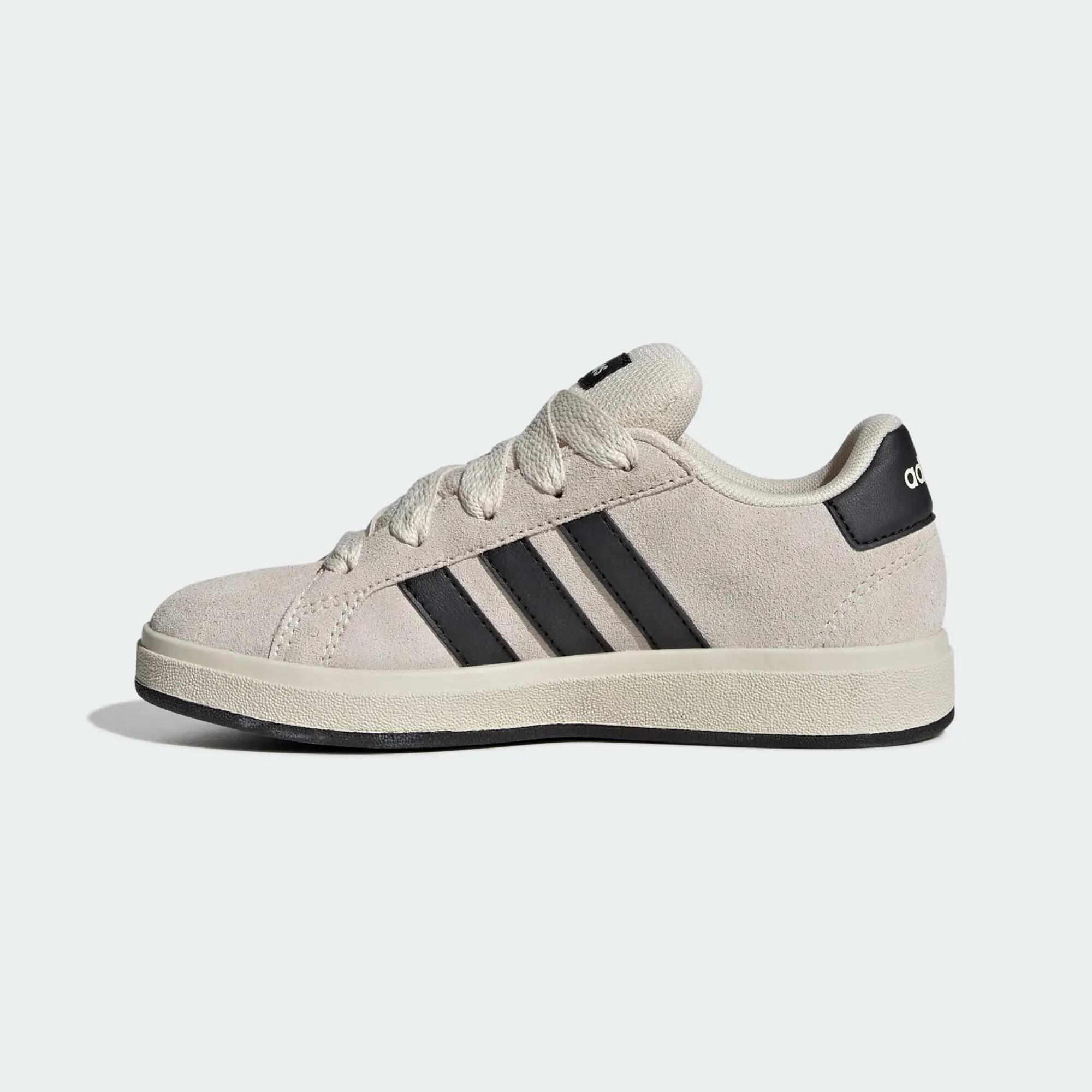Chaussure Grand Court 00s 8/8