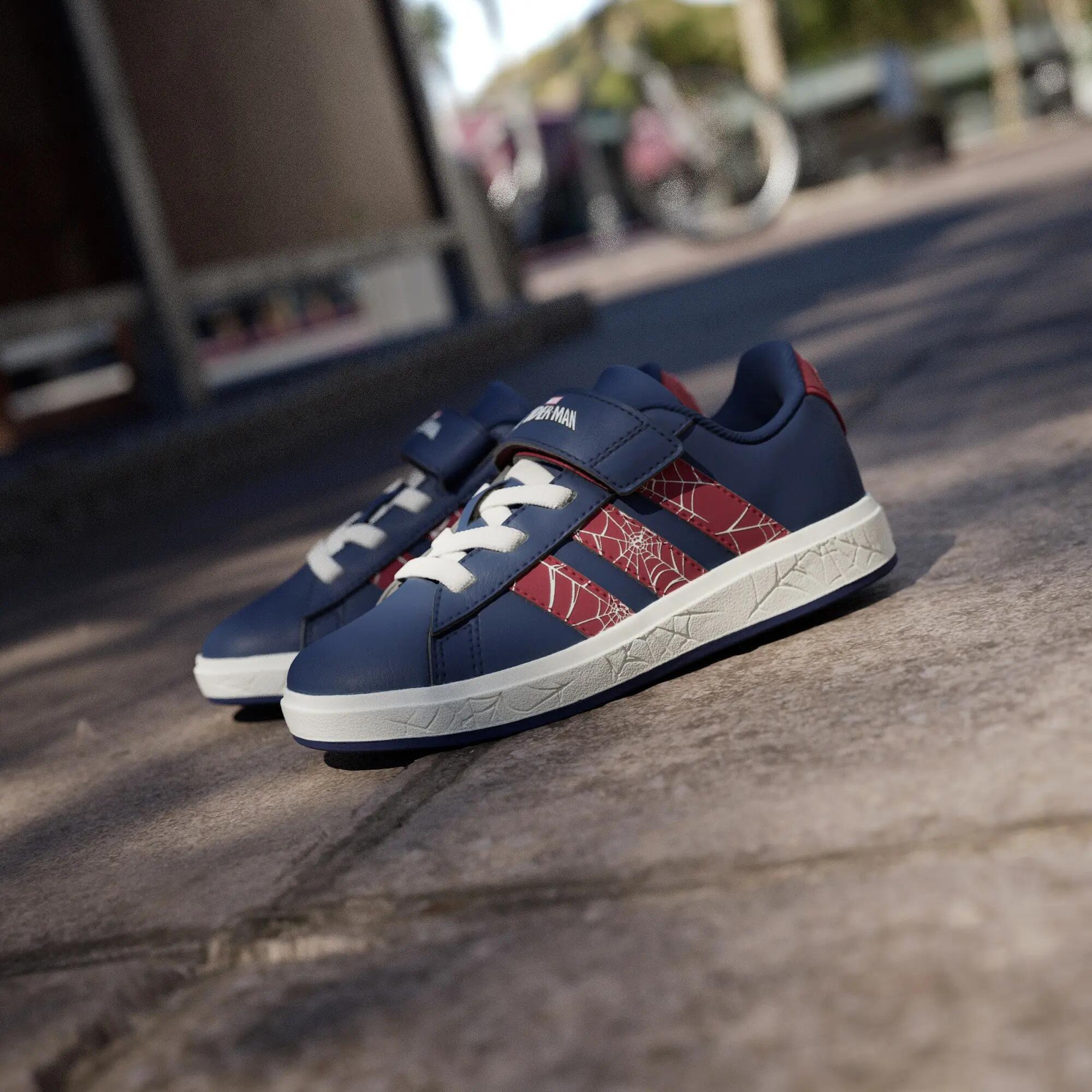Scarpe adidas Marvel Spider-Man Grand Court 6/16