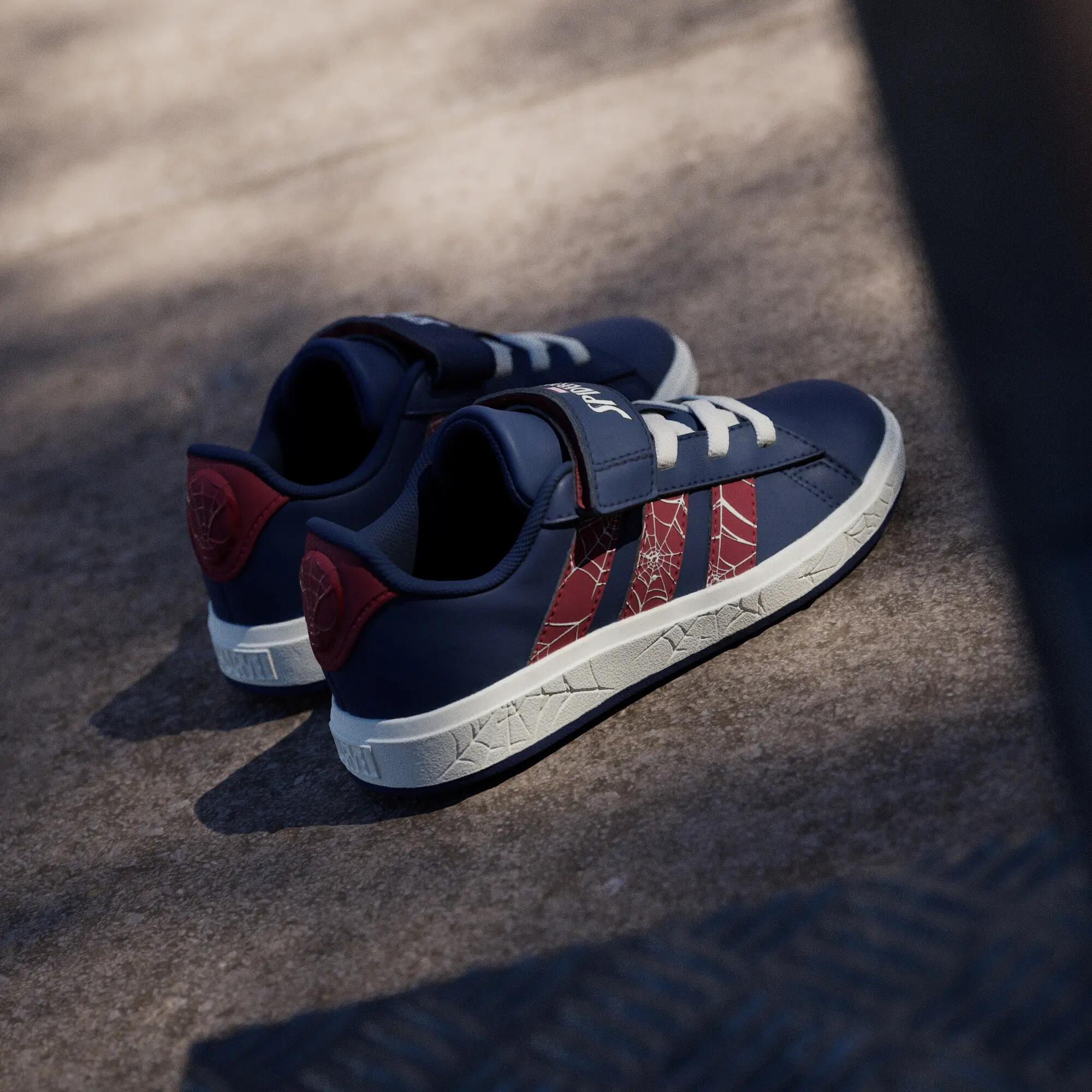 Scarpe adidas Marvel Spider-Man Grand Court 14/16