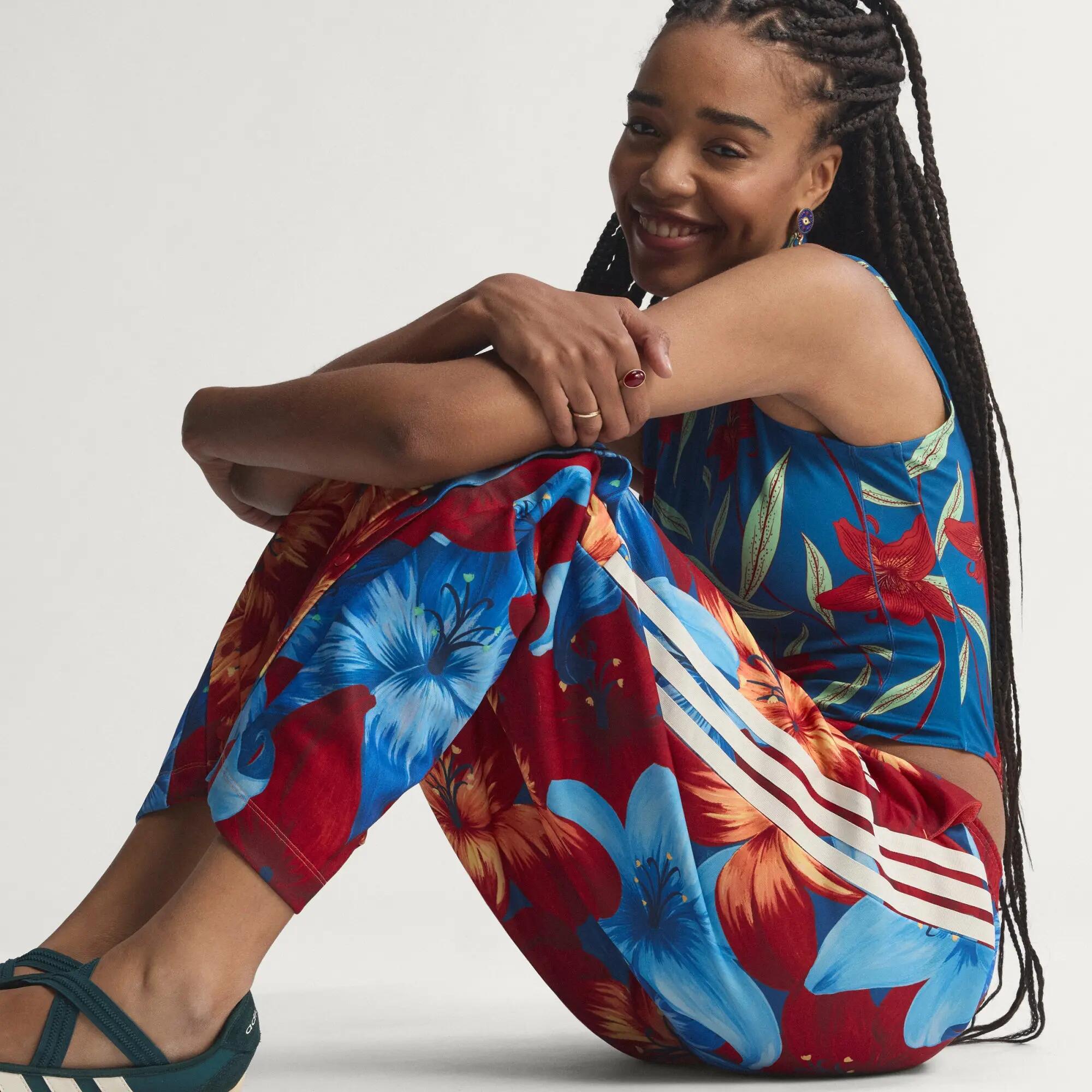 PANTALON DE SURVÊTEMENT ADIDAS x FARM RIO HOUSE OF TIRO 14/15