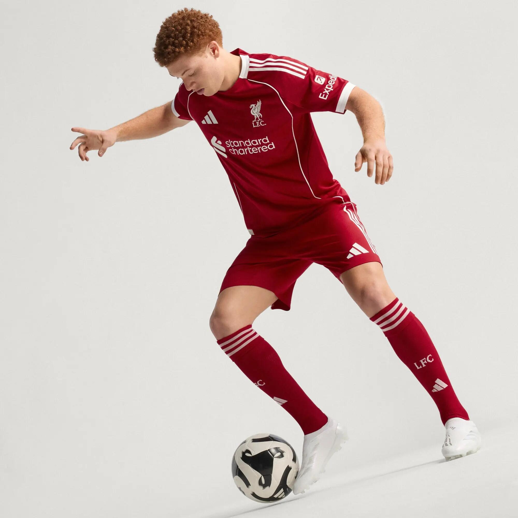 Maillot Domicile Liverpool FC 25/26 Authentique 5/15