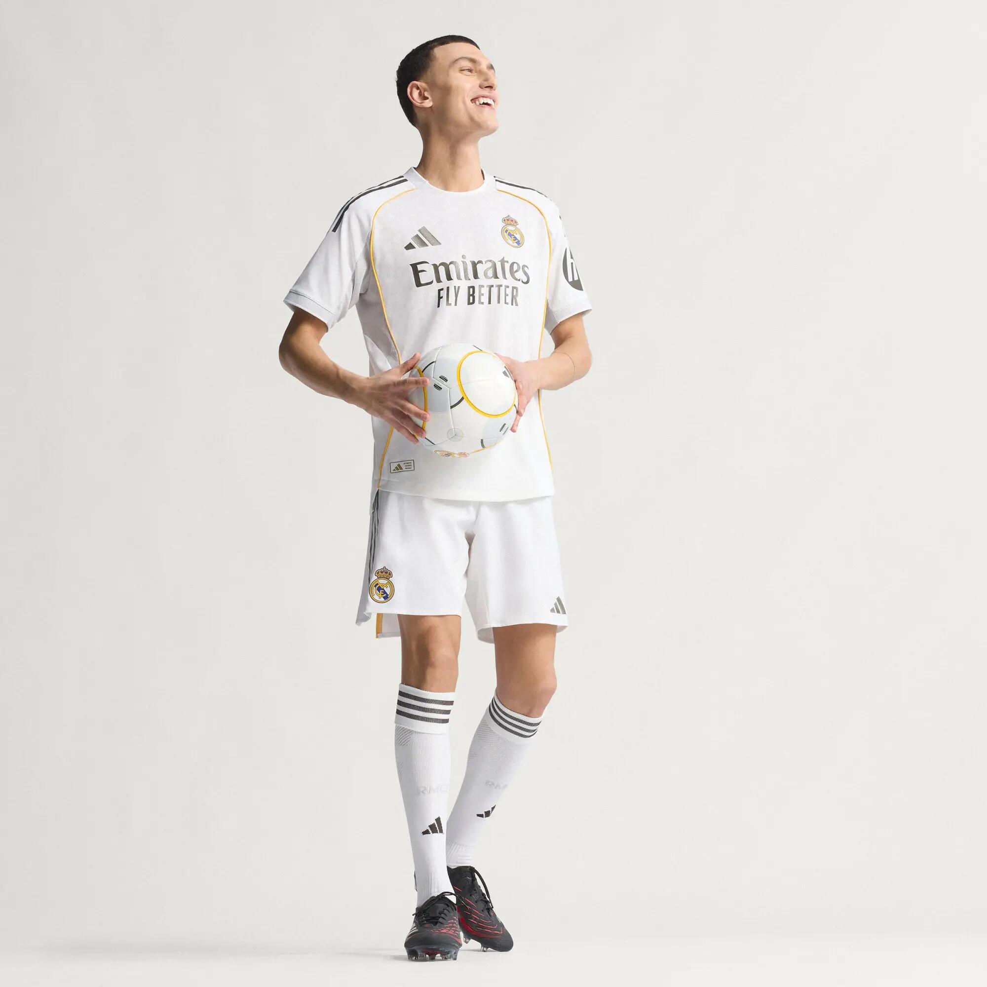Domácí dres Real Madrid 25/26 Authentic 7/15