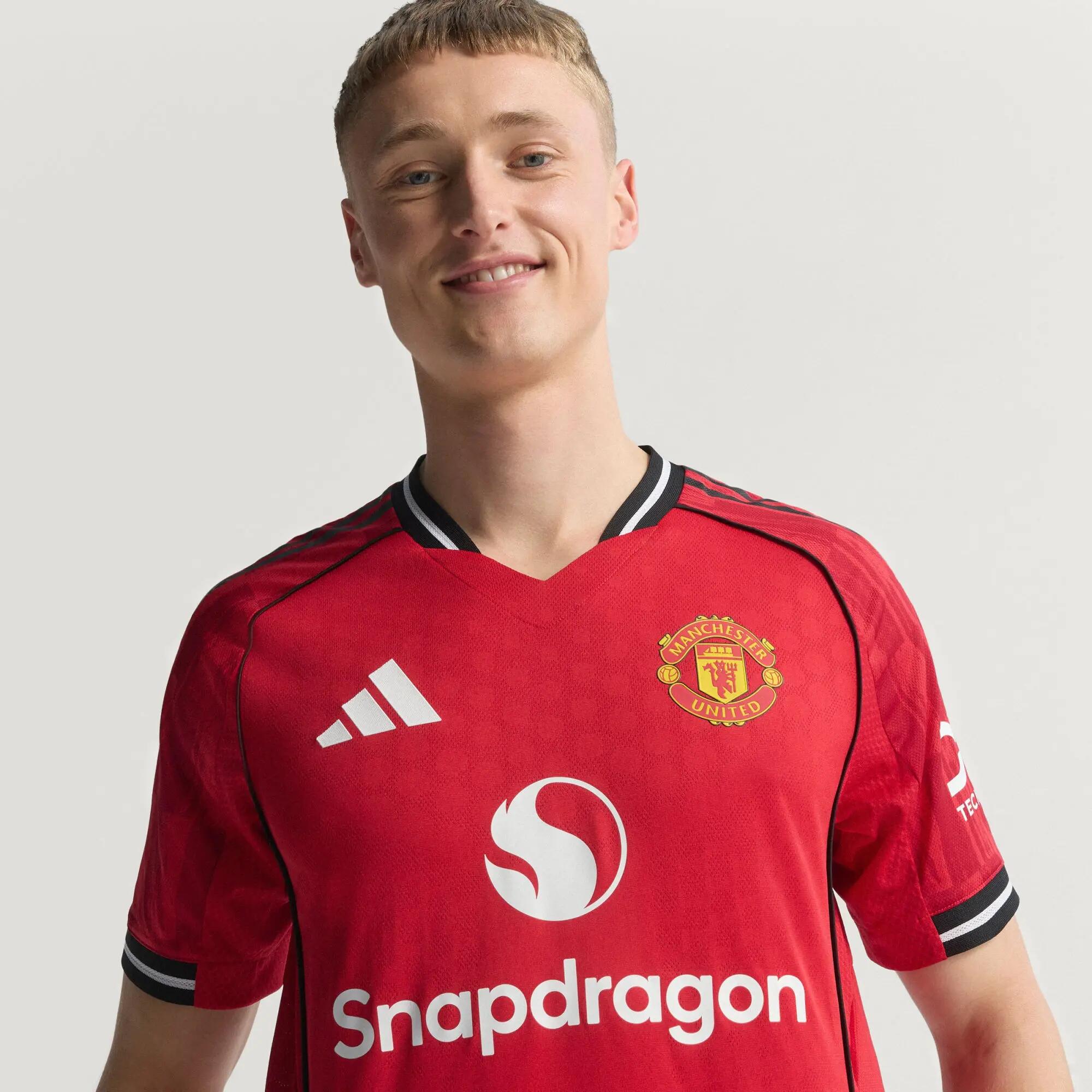 Autentyczna koszulka domowa Manchester United 25/26 4/15