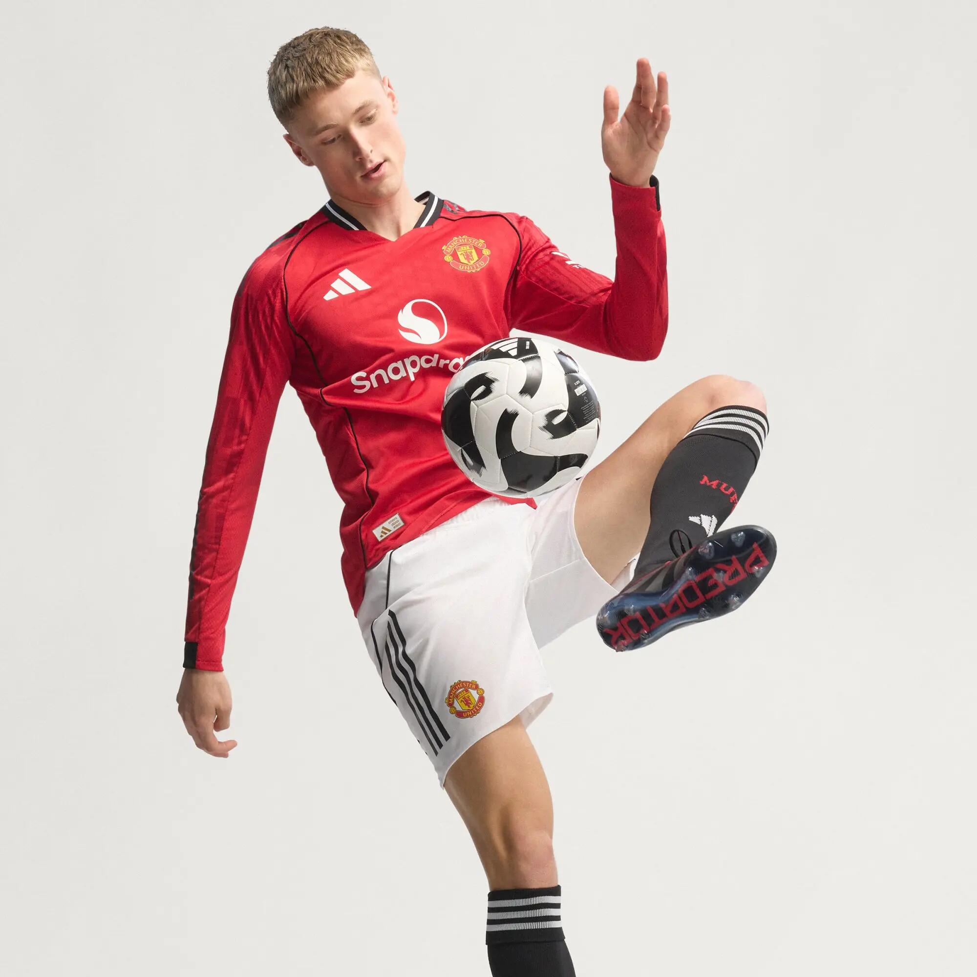Autentický domácí dres s dlouhým rukávem Manchester United 25/26 6/15